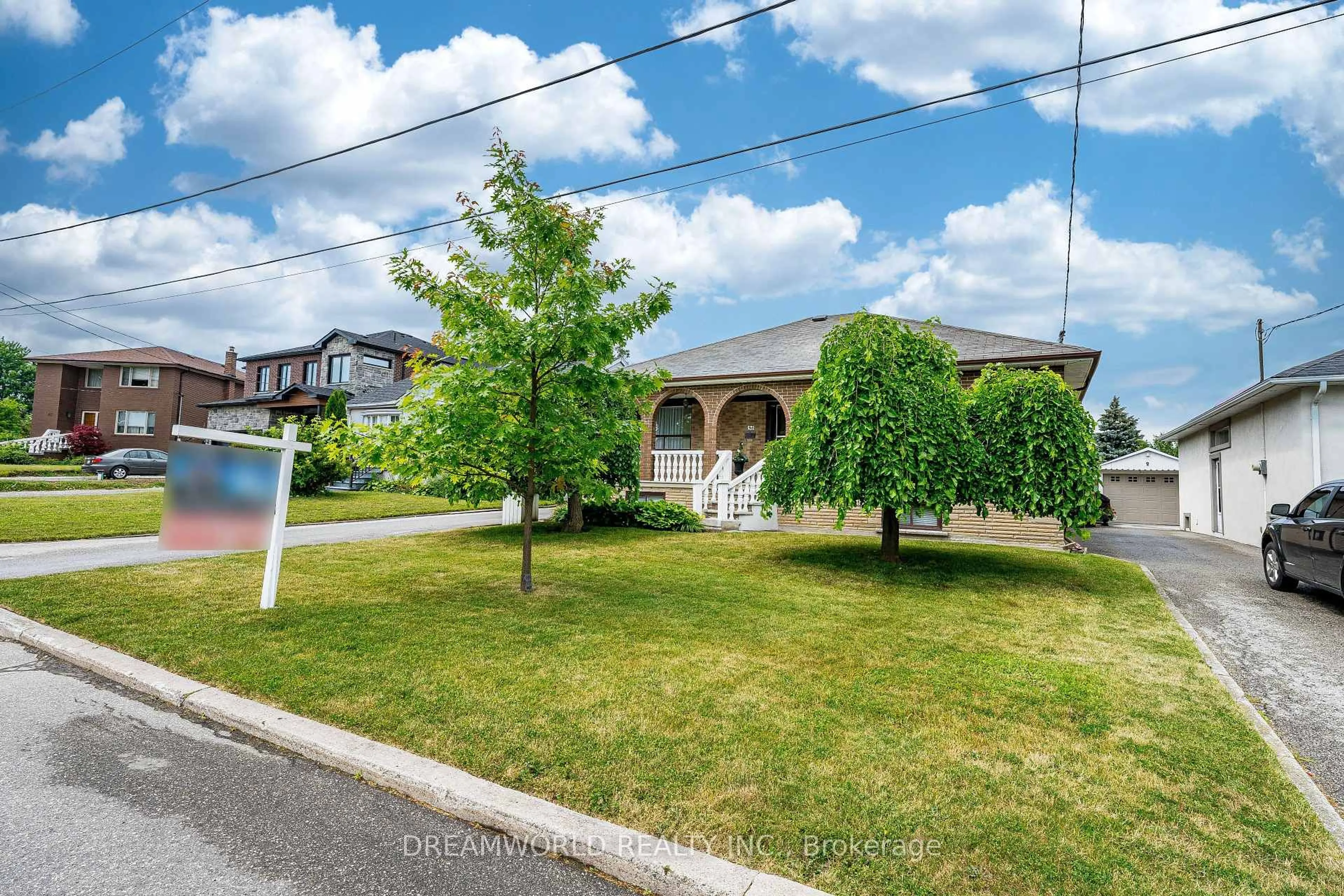 A pic from outside/outdoor area/front of a property/back of a property/a pic from drone, street for 53 Compton Cres, Toronto Ontario M3M 2C3