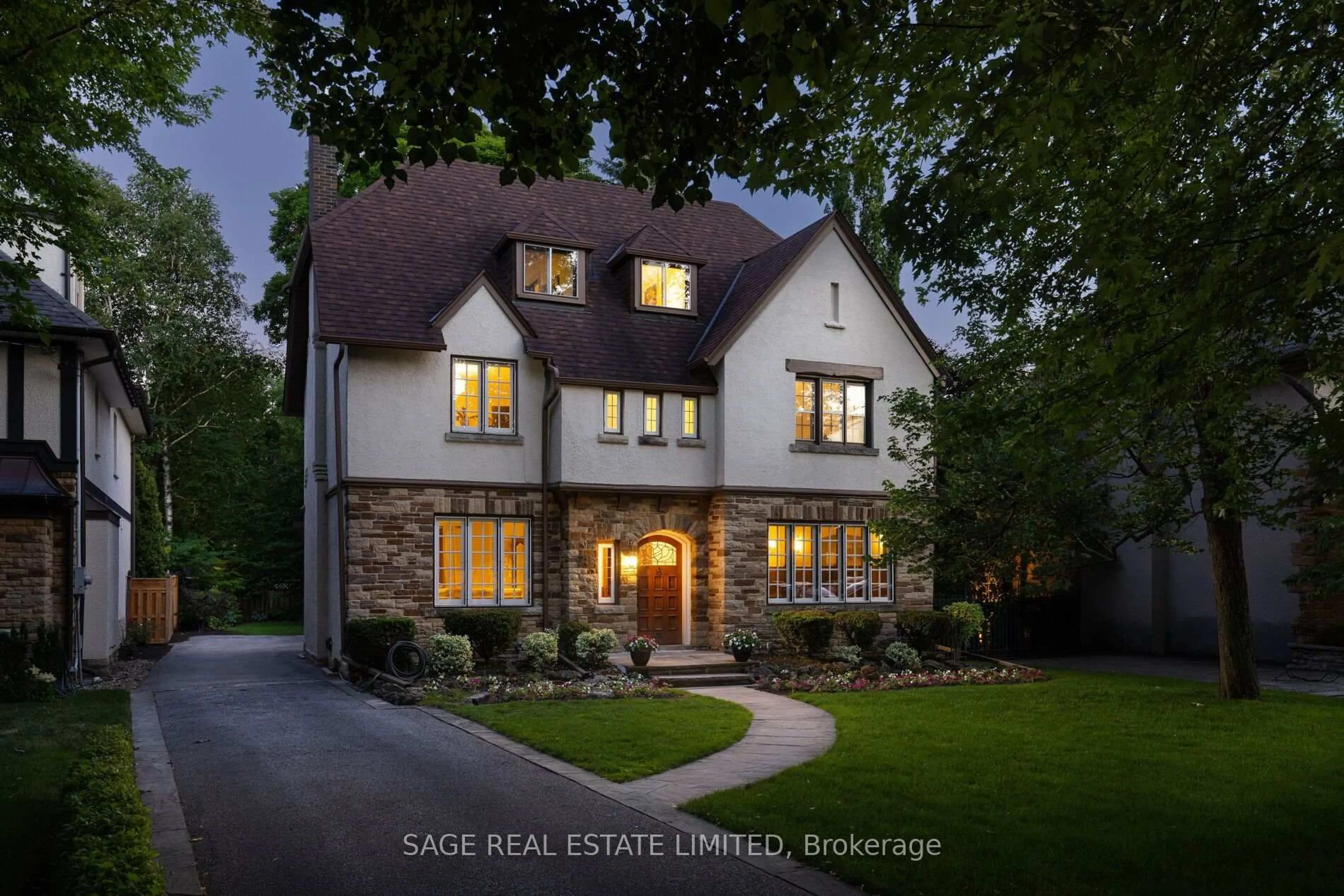 Home with brick exterior material, street for 78 The Kingsway, Toronto Ontario M8X 2T5