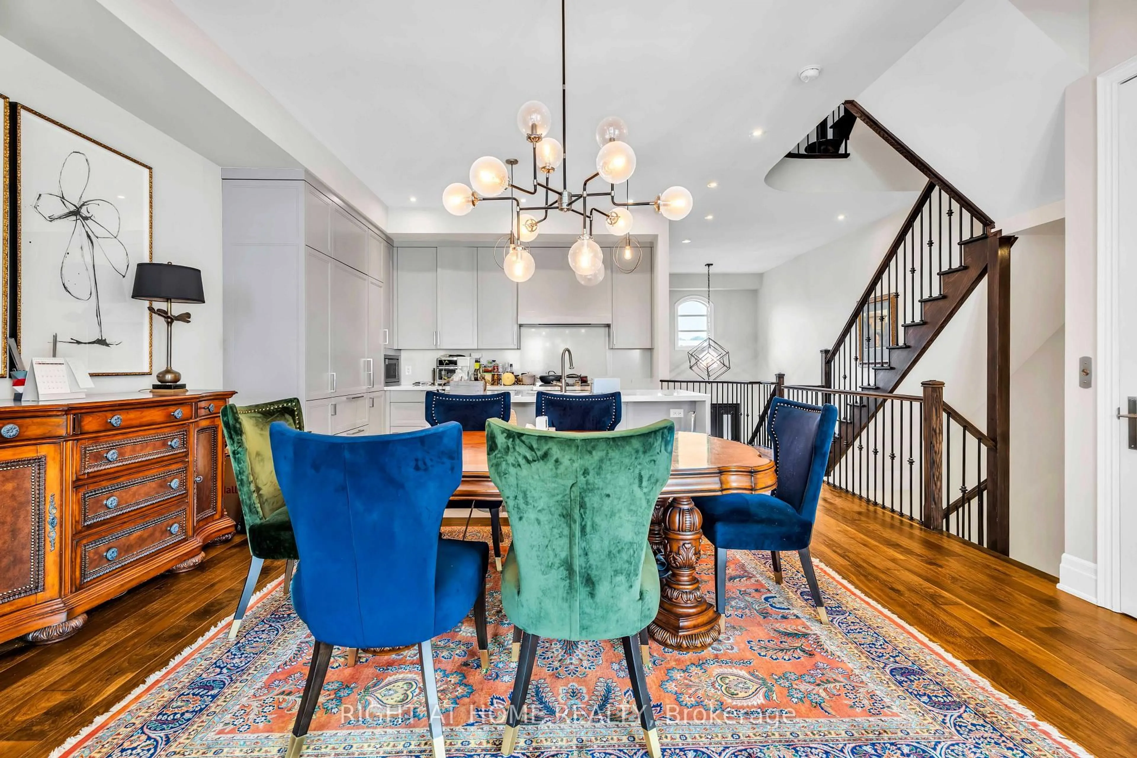 Dining room, unknown for 184 Dorval Dr, Oakville Ontario L6K 0H3