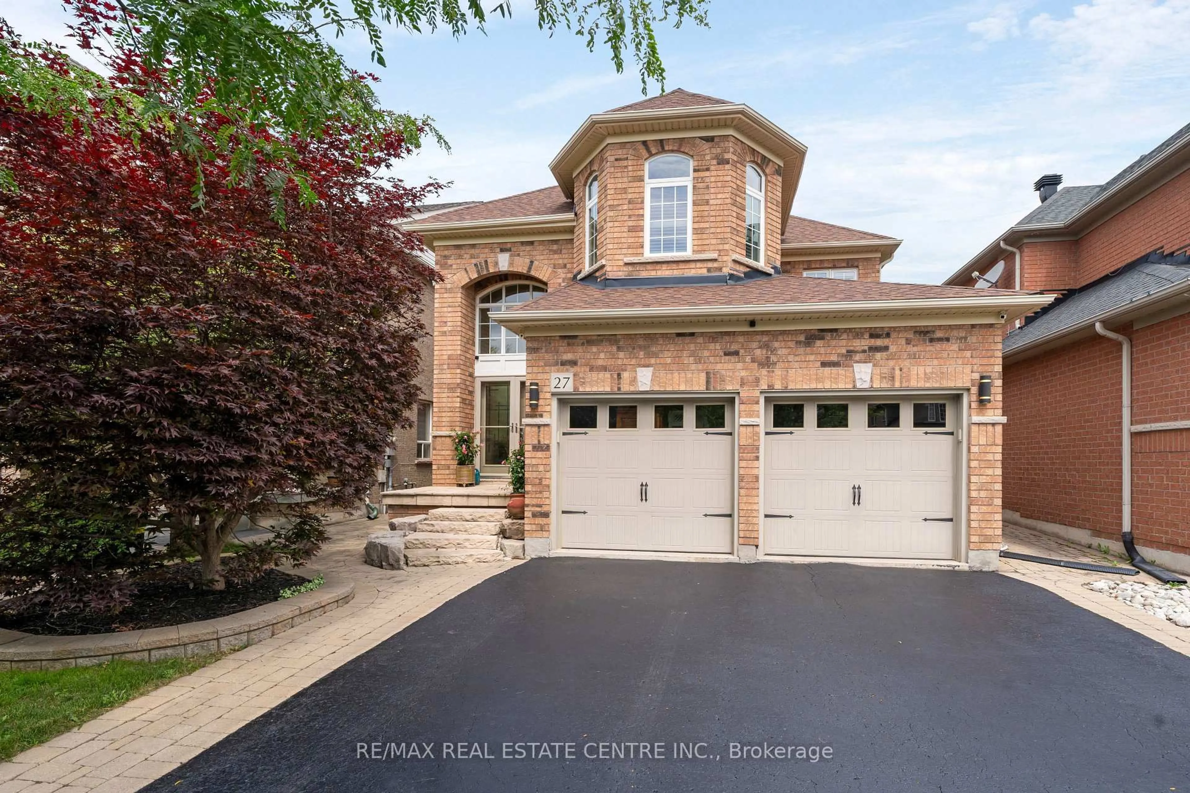 Home with brick exterior material, street for 27 Milfoil St, Halton Hills Ontario L7G 6M5