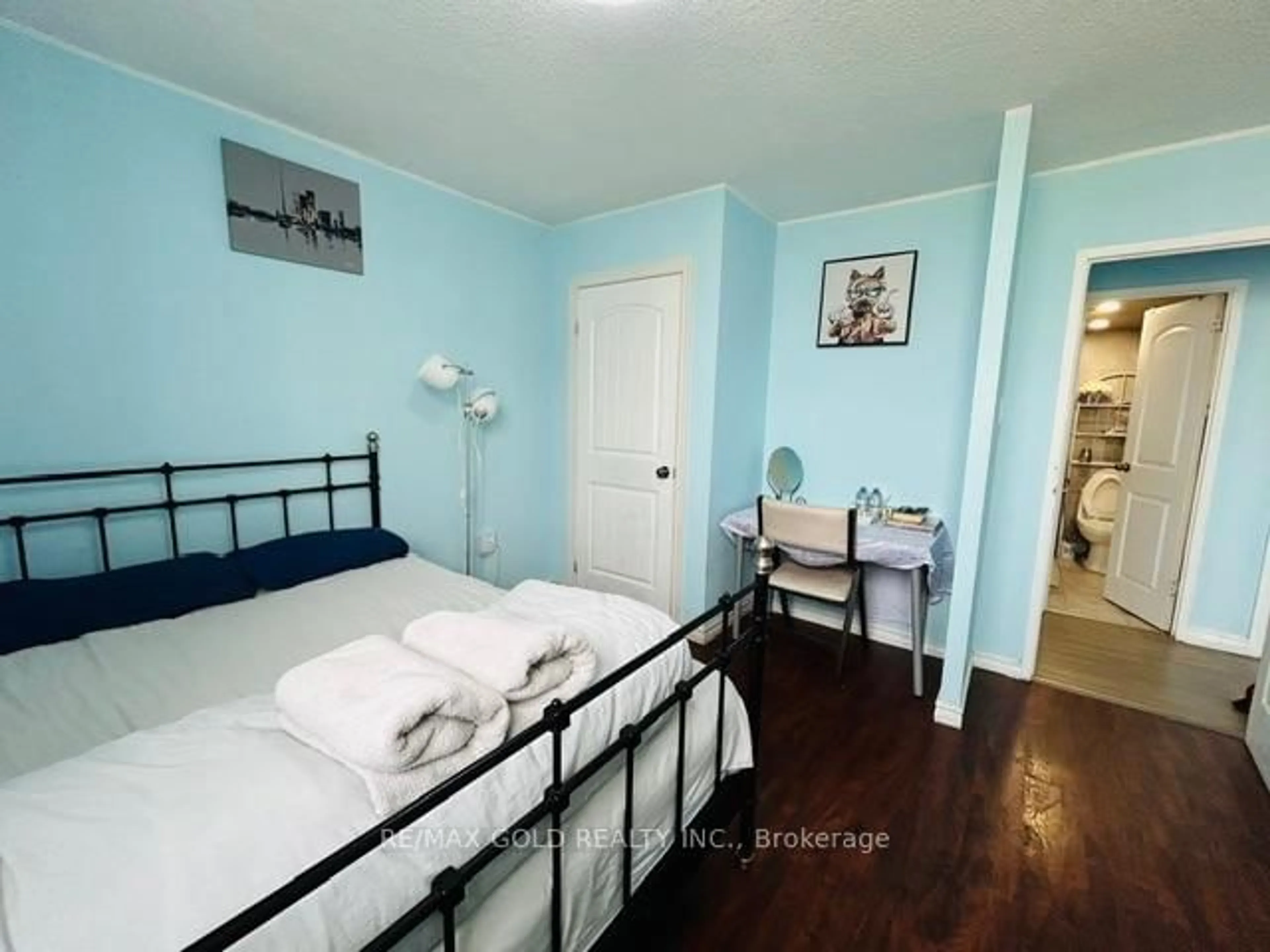 Bedroom with bed, unknown for 50 Lotherton Pkwy #814, Toronto Ontario M6B 2G8