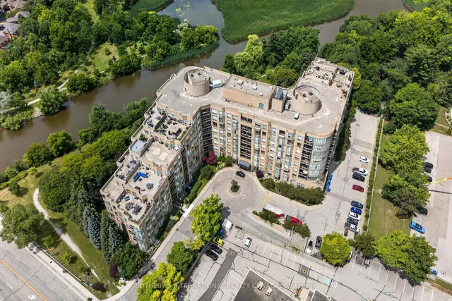 2511 Lakeshore Rd #705, Oakville 4