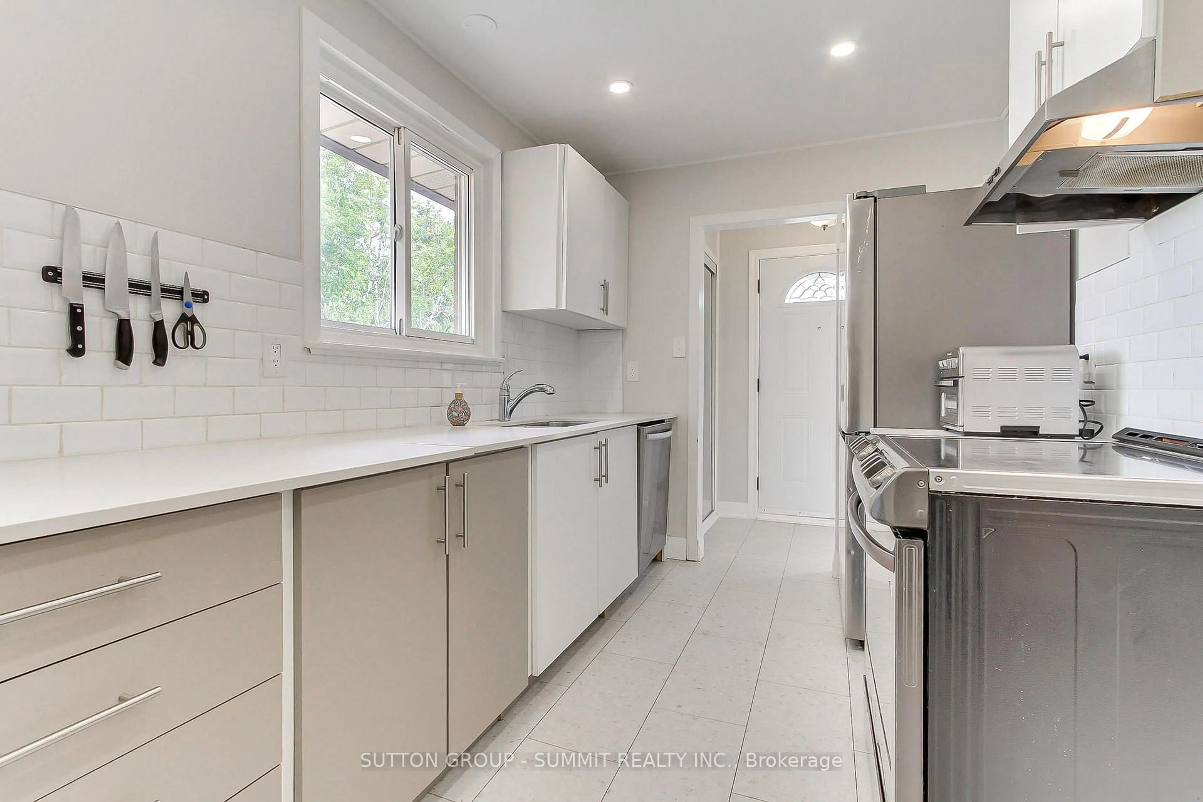 Unknown for 7641 ANAKA Dr, Mississauga Ontario L4T 3H8