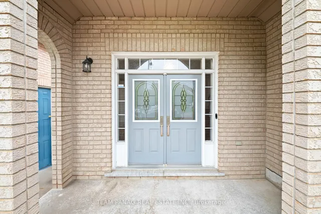 11 Larkmead Pl, Brampton 4