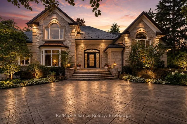 1024 Linbrook Rd, Oakville 2
