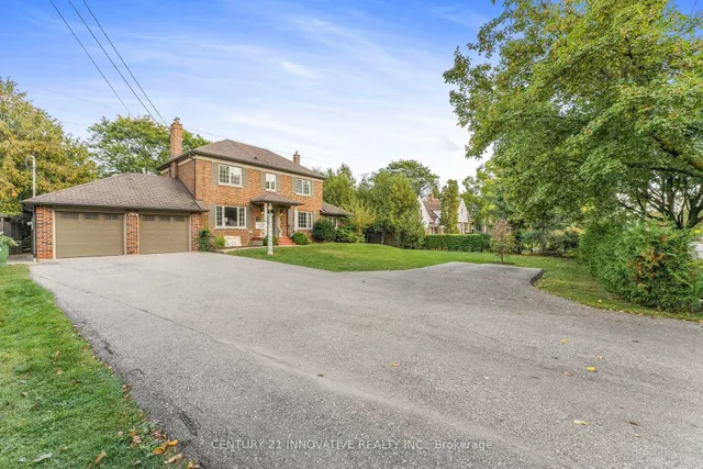 11 Lorraine Gdns, Toronto 4