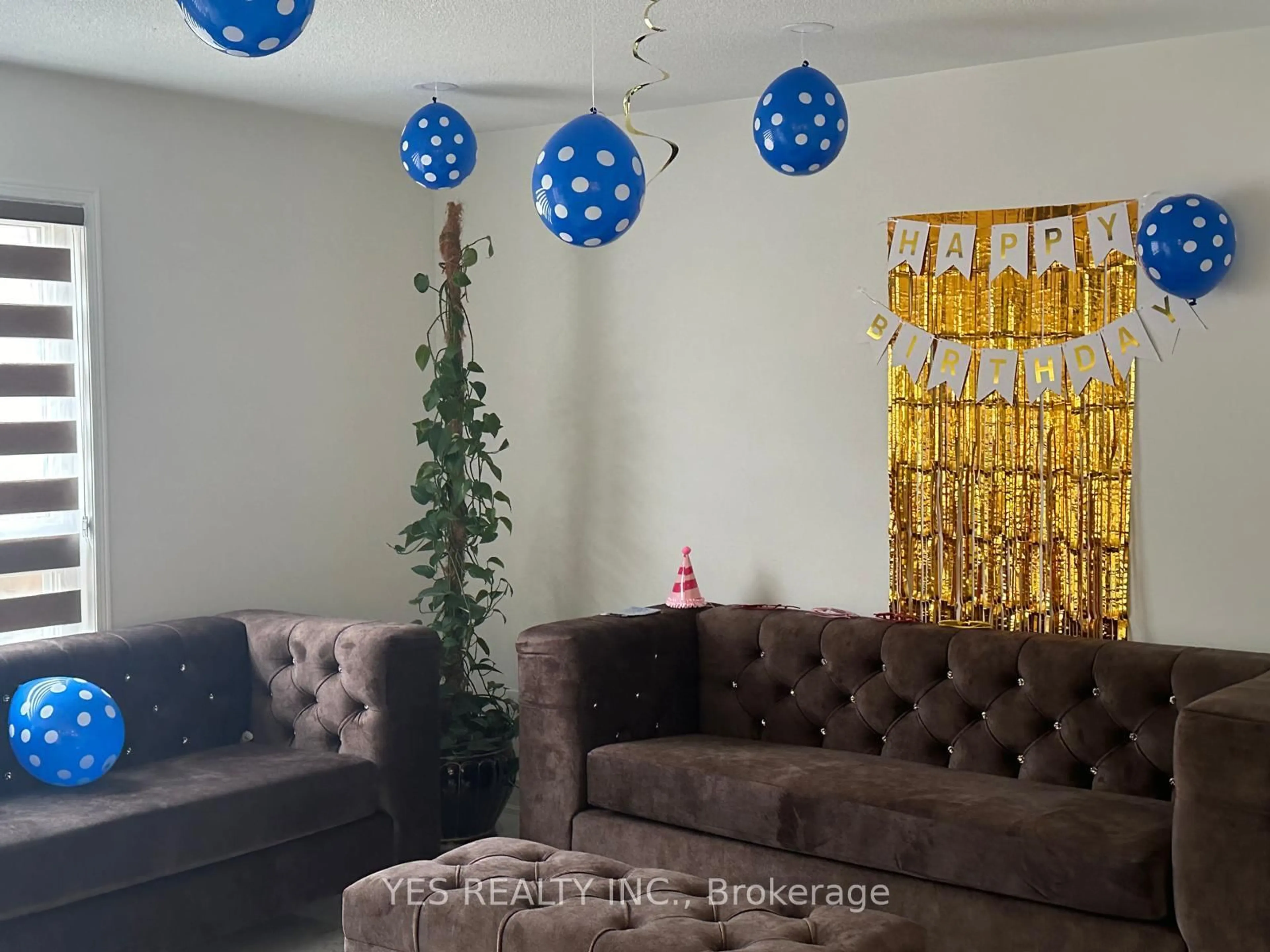 A pic of a room for 52 Hollingsworth Circ, Brampton Ontario L7A 0J7