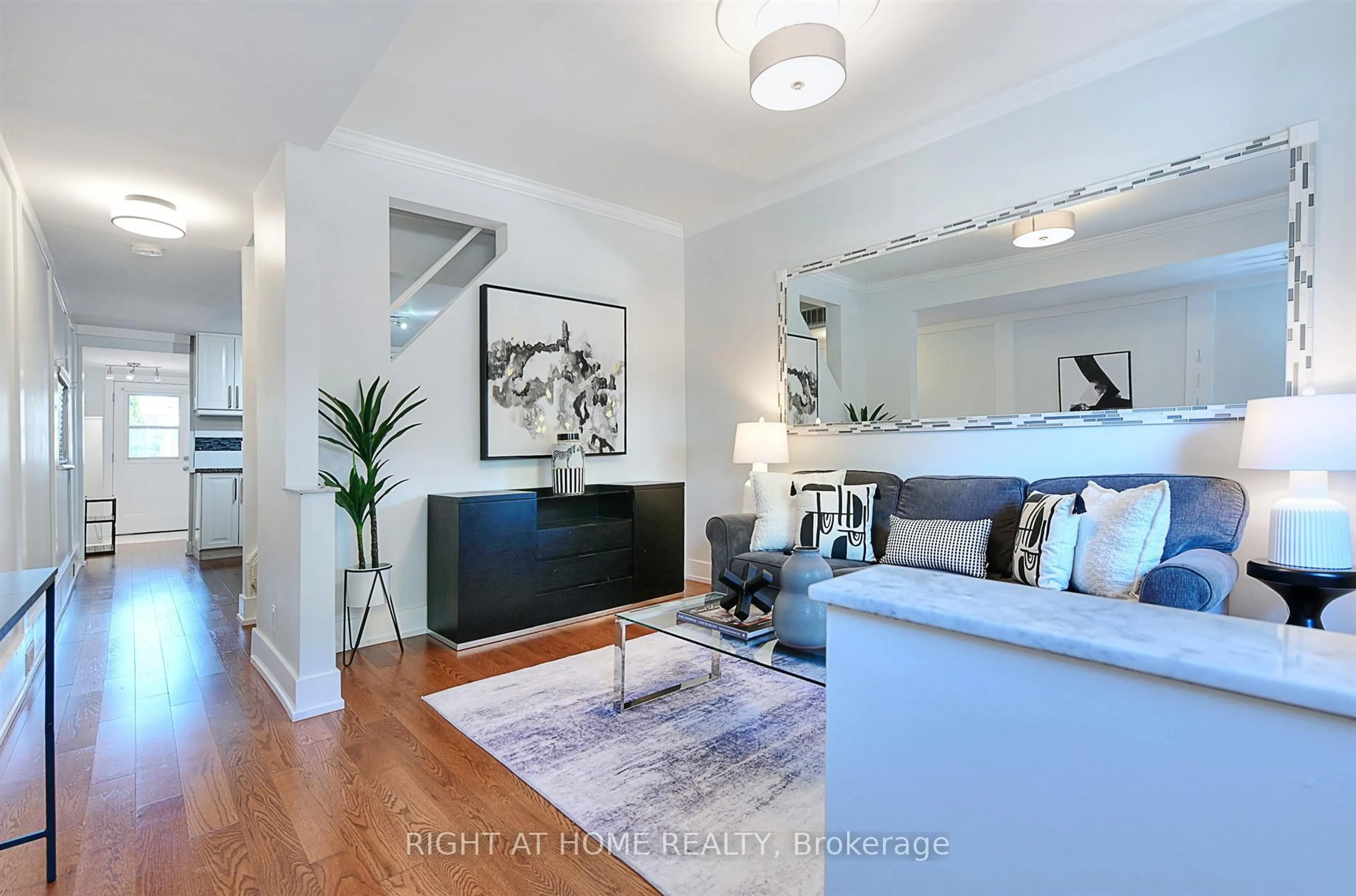 Living room with furniture, unknown for 183 Earlscourt Ave, Toronto Ontario M6E 4B2