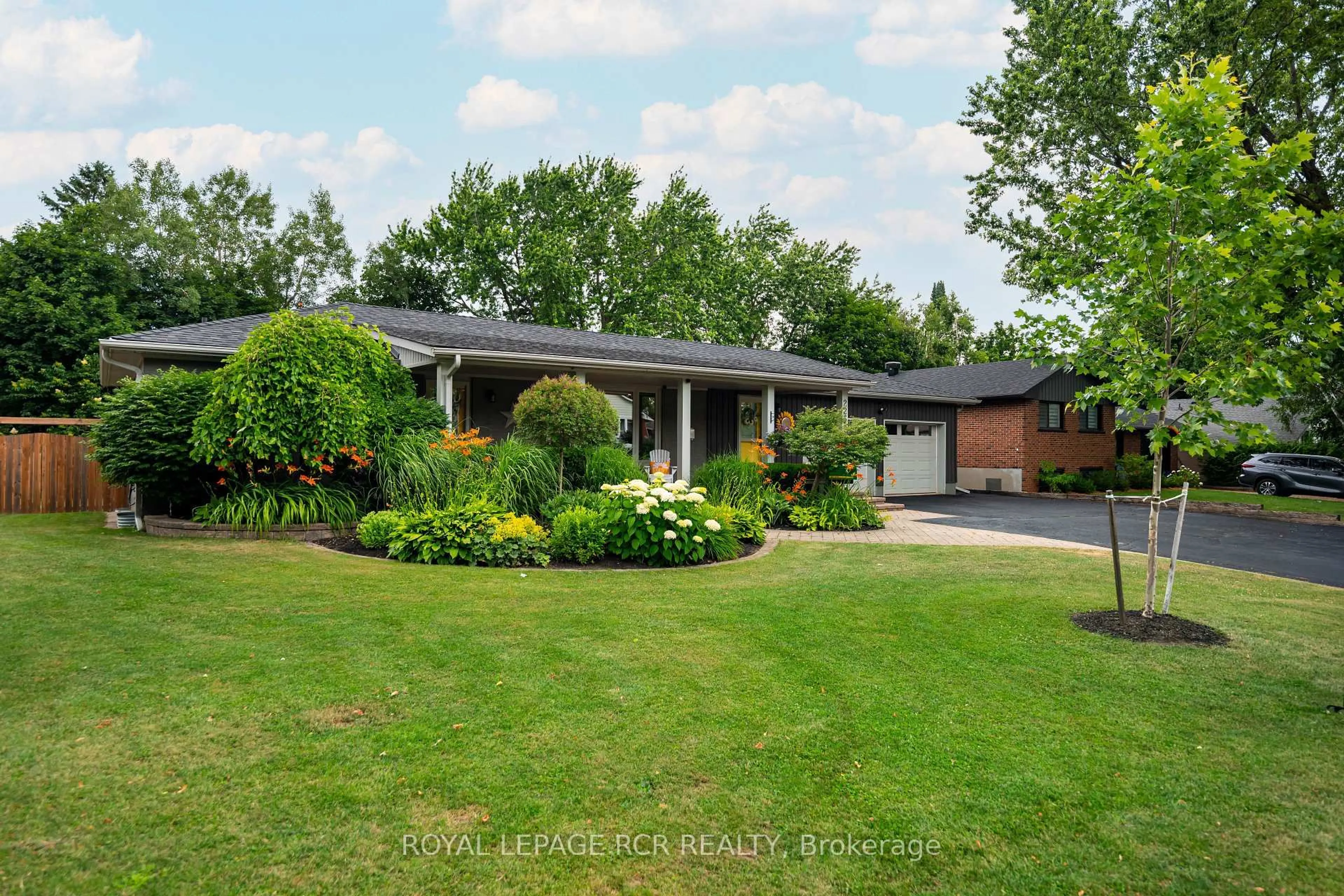 Home with brick exterior material, street for 225 Zina St, Orangeville Ontario L9W 1E9