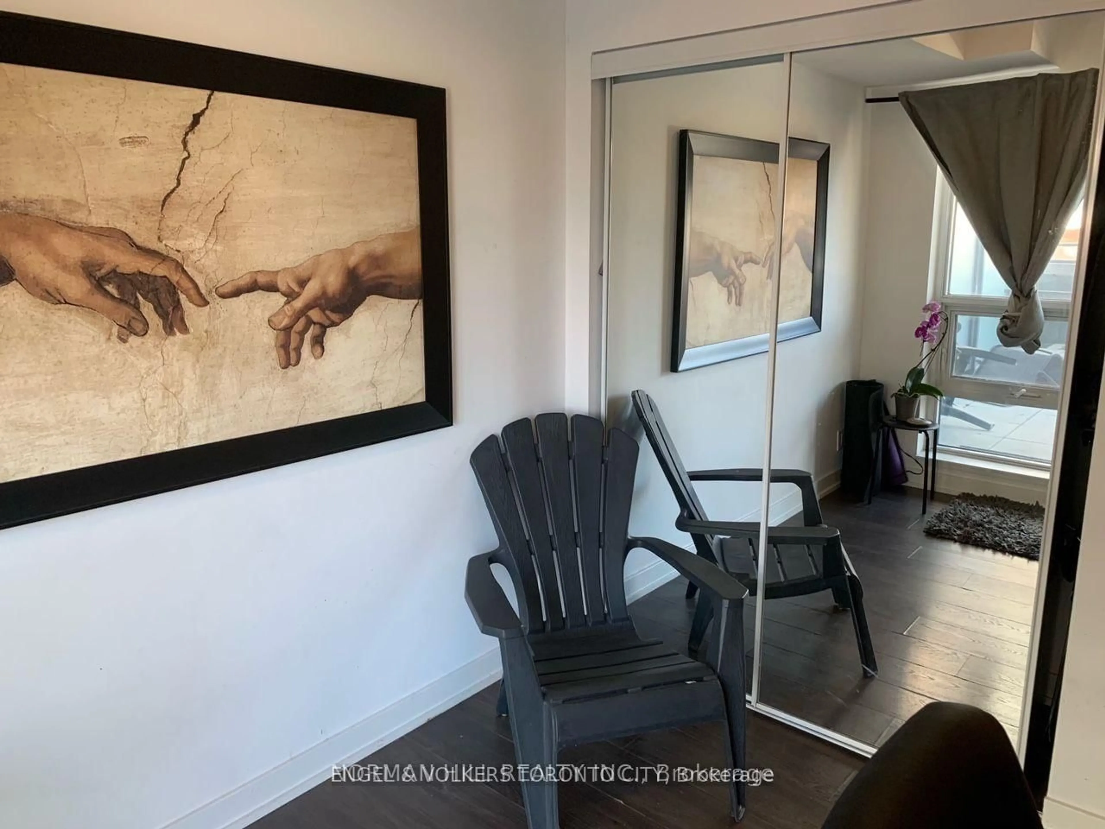 A pic of a room for 2220 Lake Shore Blvd #302, Toronto Ontario M8V 0B1