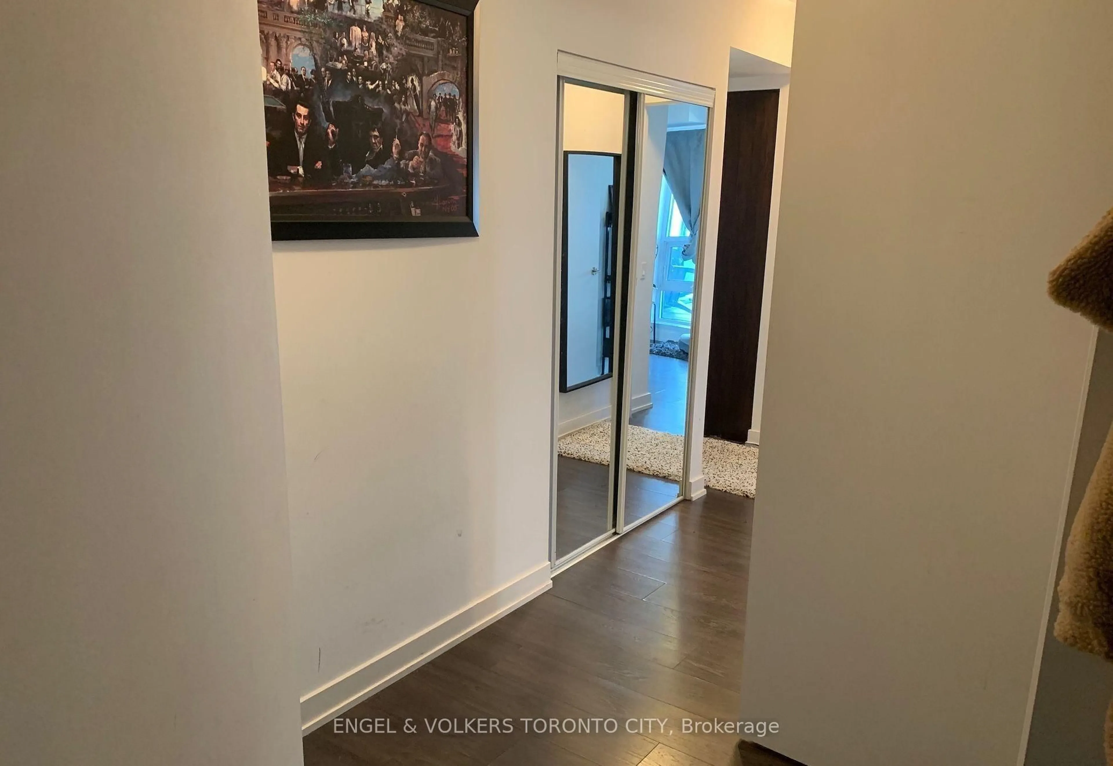 Indoor entryway for 2220 Lake Shore Blvd #302, Toronto Ontario M8V 0B1