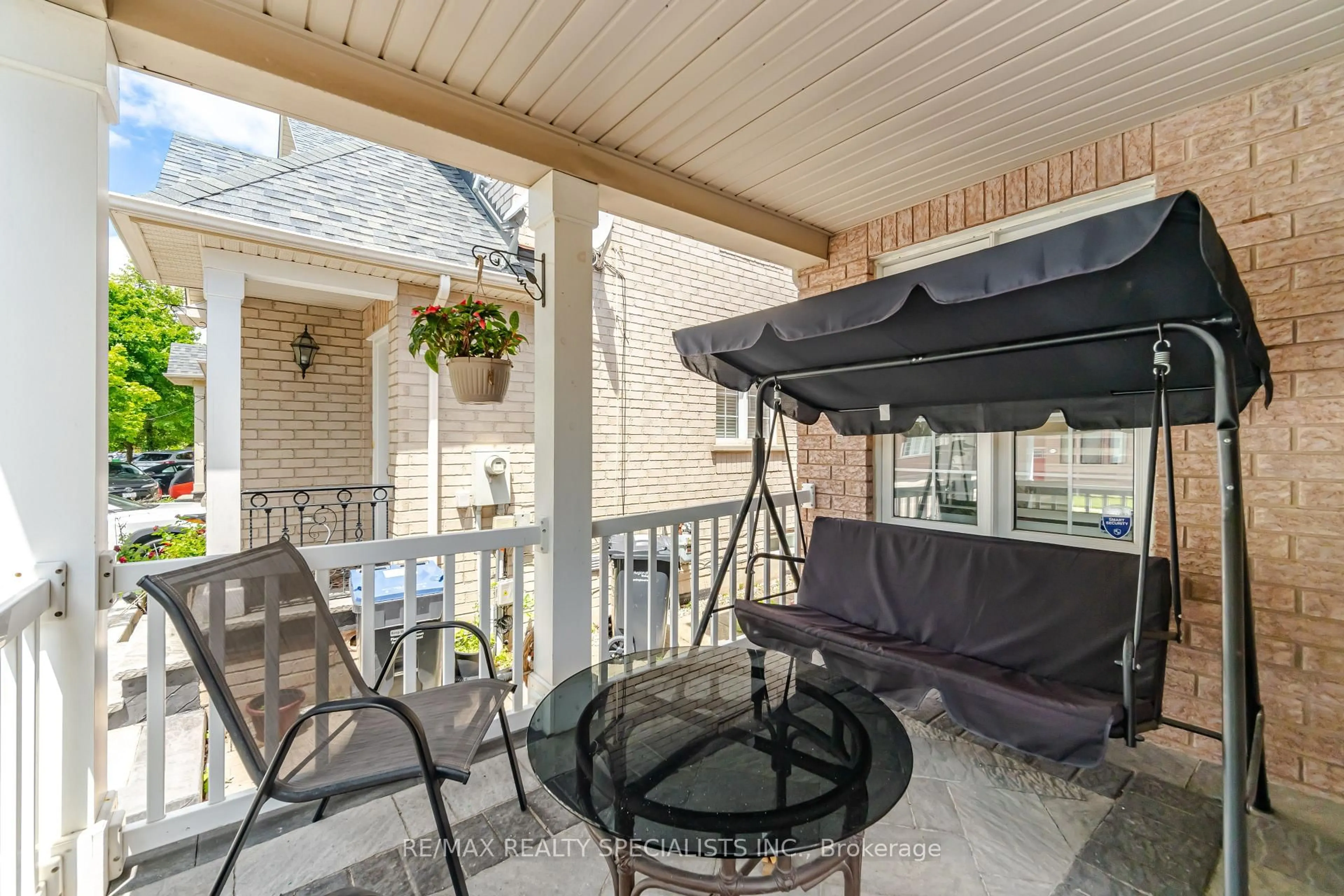 Patio, street for 5707 Jenvic Grve, Mississauga Ontario L5M 7B4