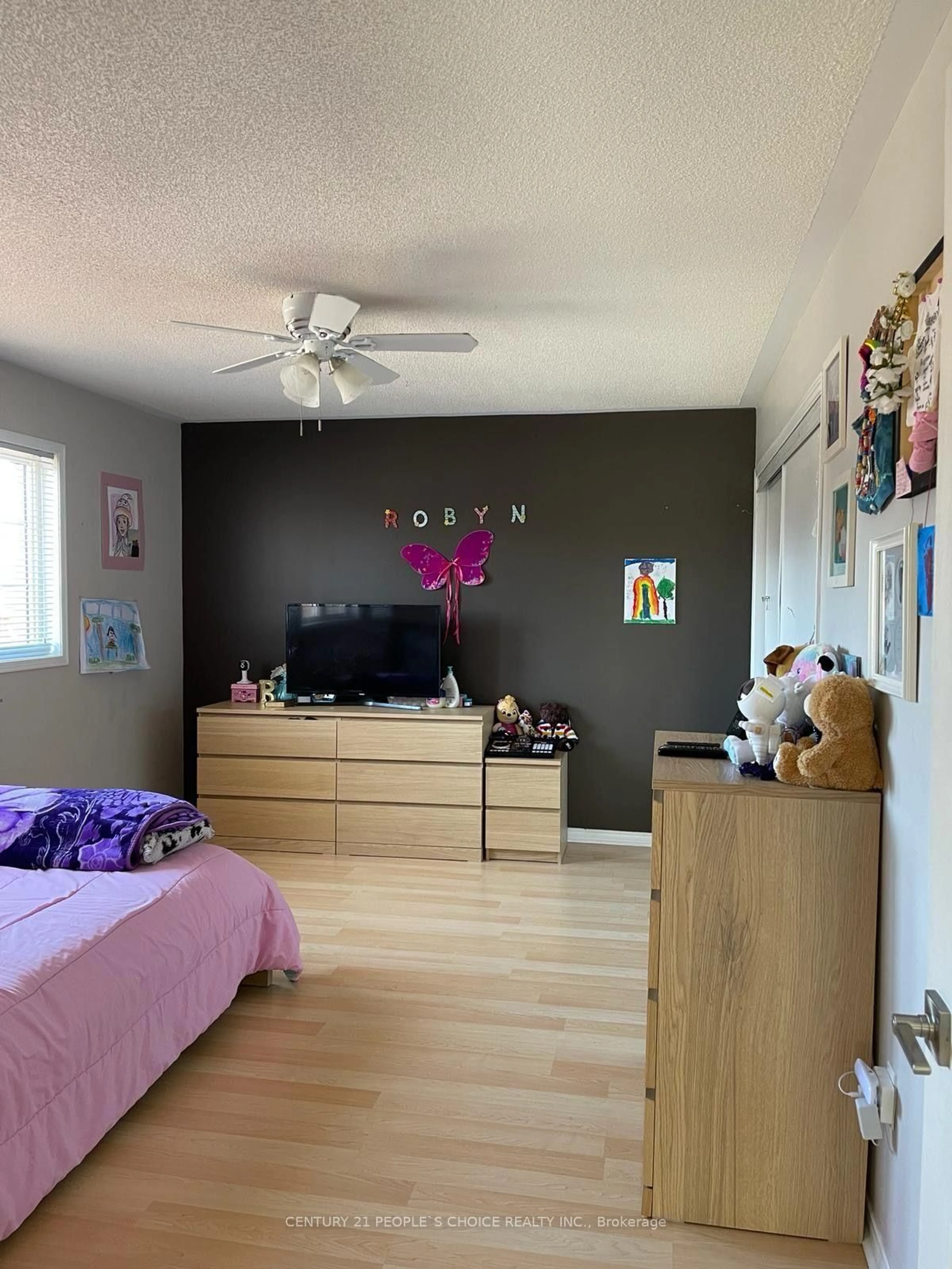 A pic of a room for 57 Fallstar Cres, Brampton Ontario L7A 2J7