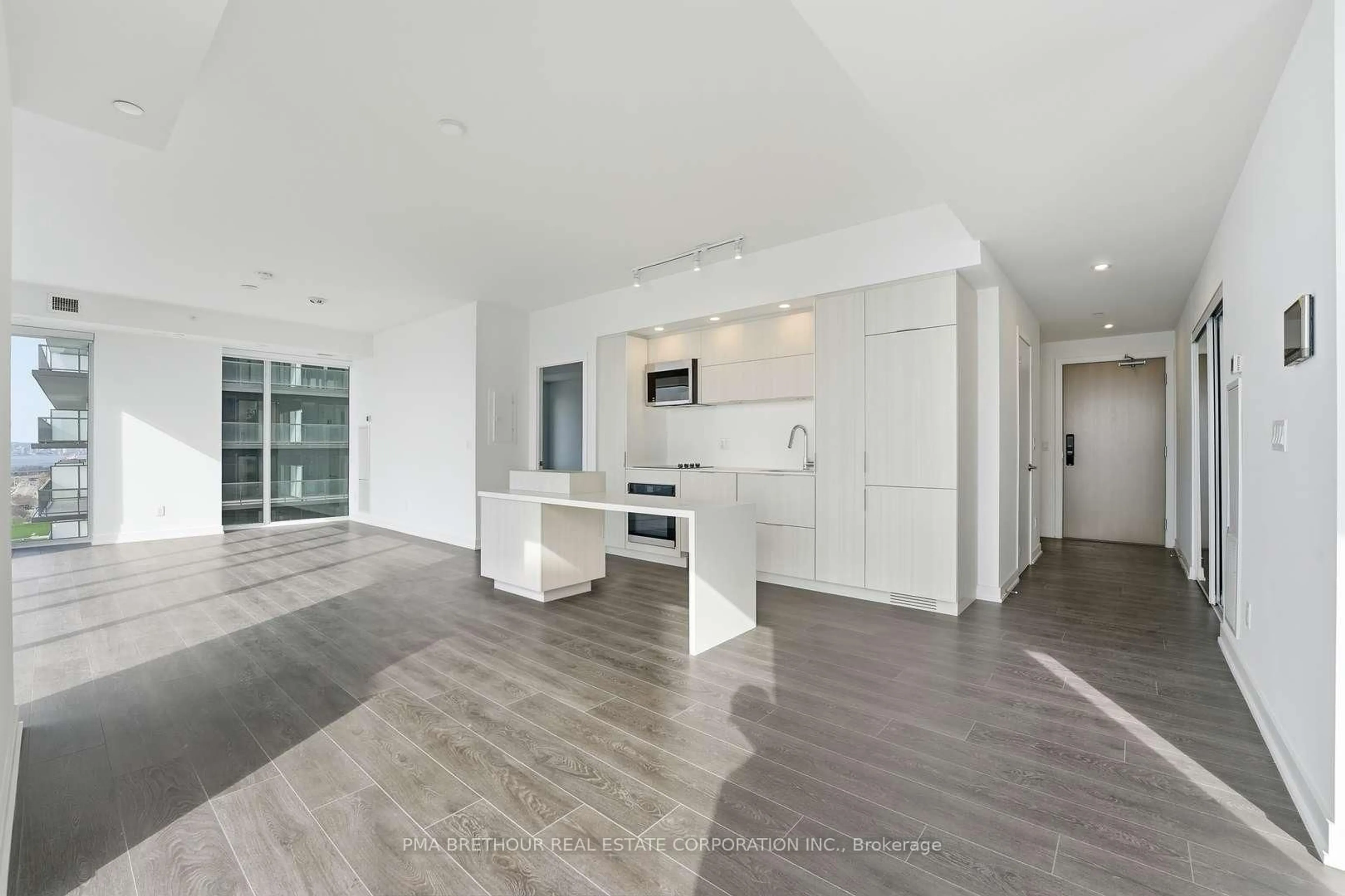 Open concept kitchen, unknown for 370 Martha St #2105, Burlington Ontario L7R 0G9