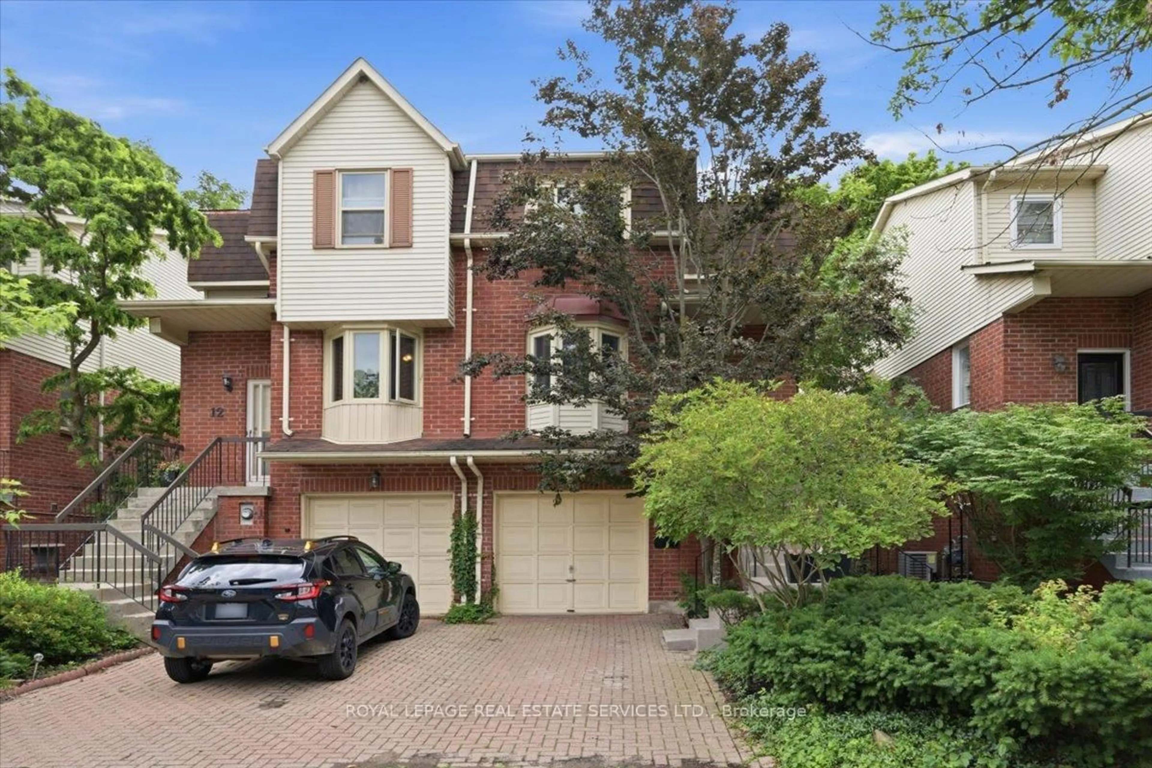 Home with brick exterior material, street for 14 Normandy Pl, Oakville Ontario L6K 1S1