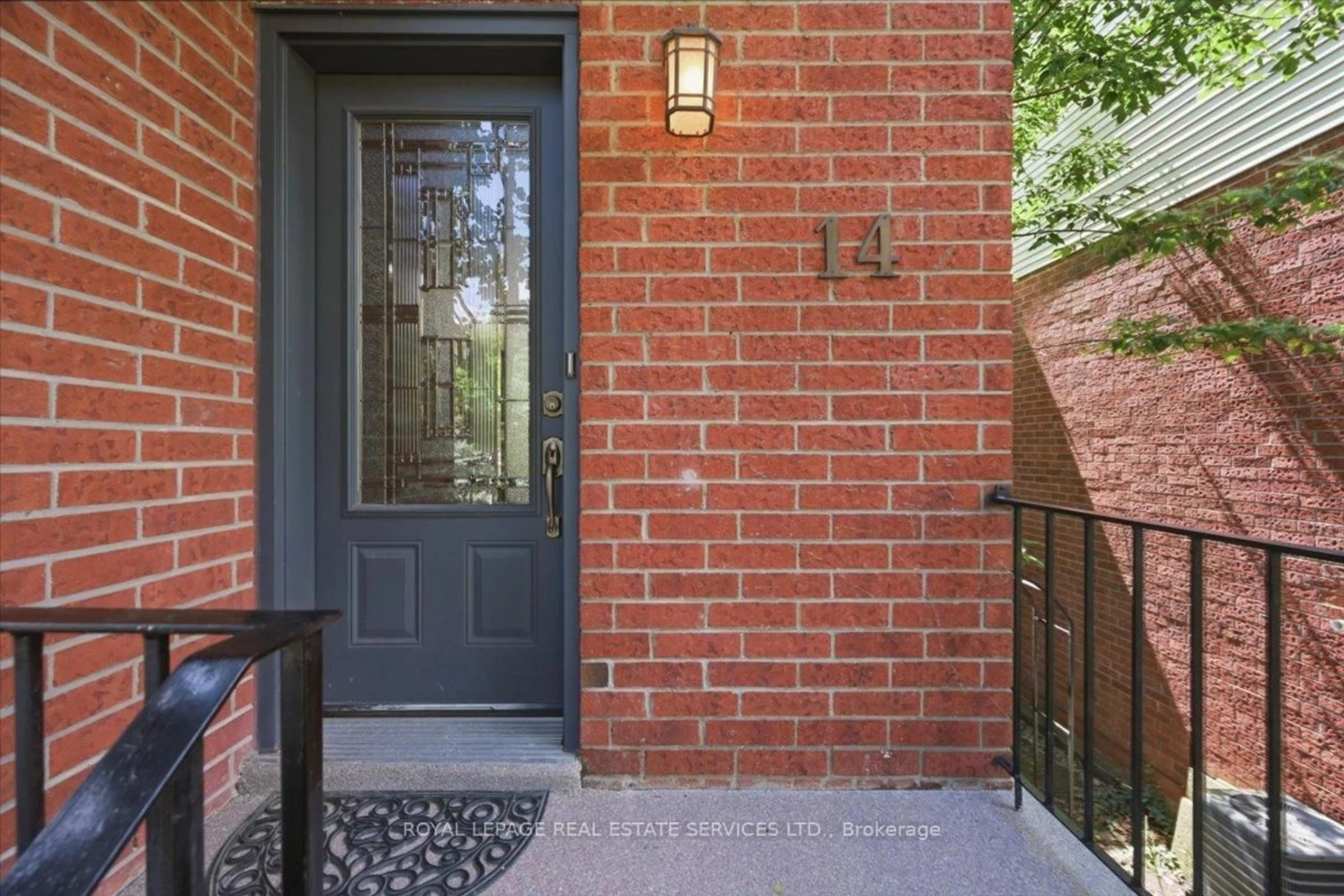 Home with brick exterior material, street for 14 Normandy Pl, Oakville Ontario L6K 1S1