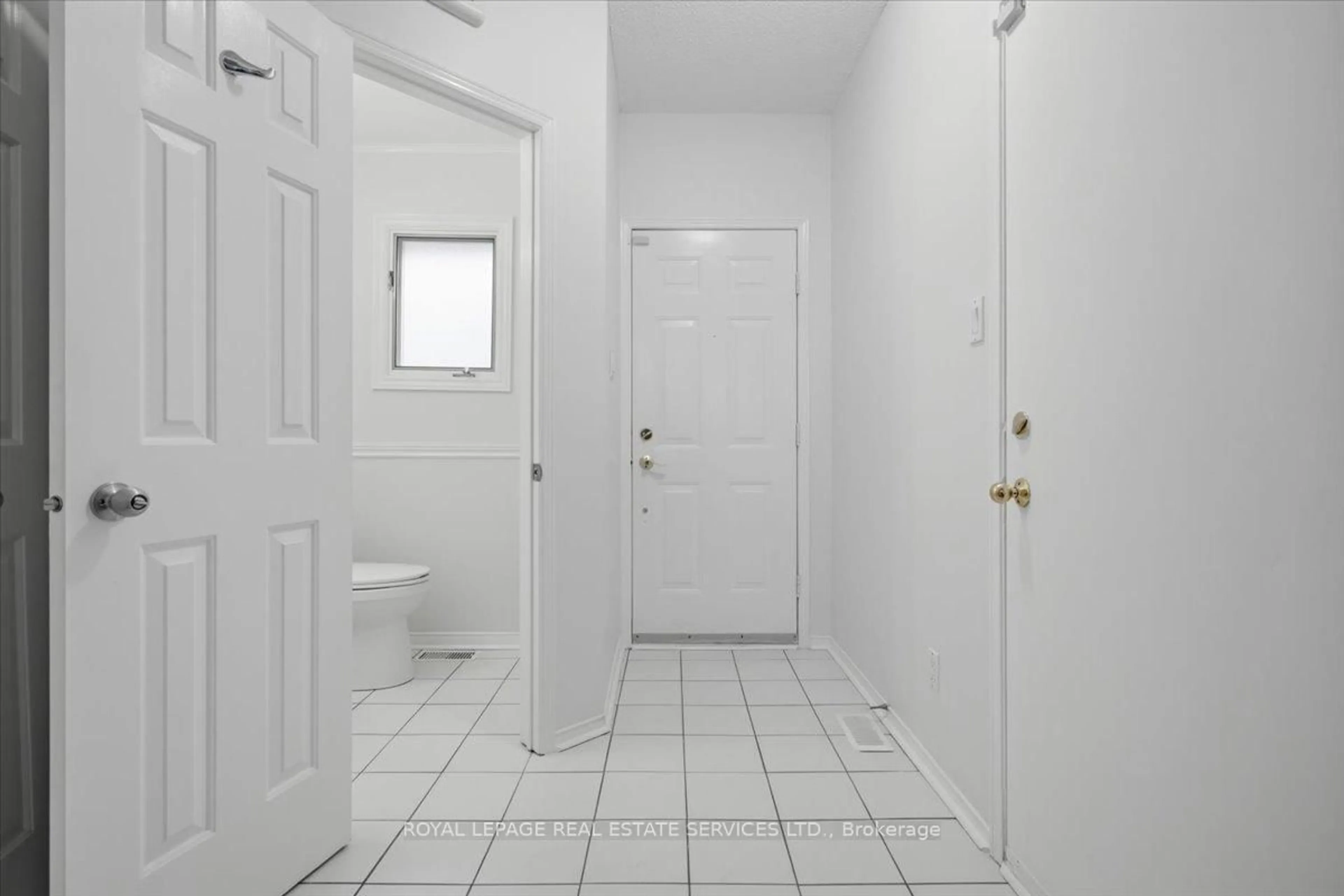 Unknown for 4605 Donegal Dr #24, Mississauga Ontario L5M 4X7