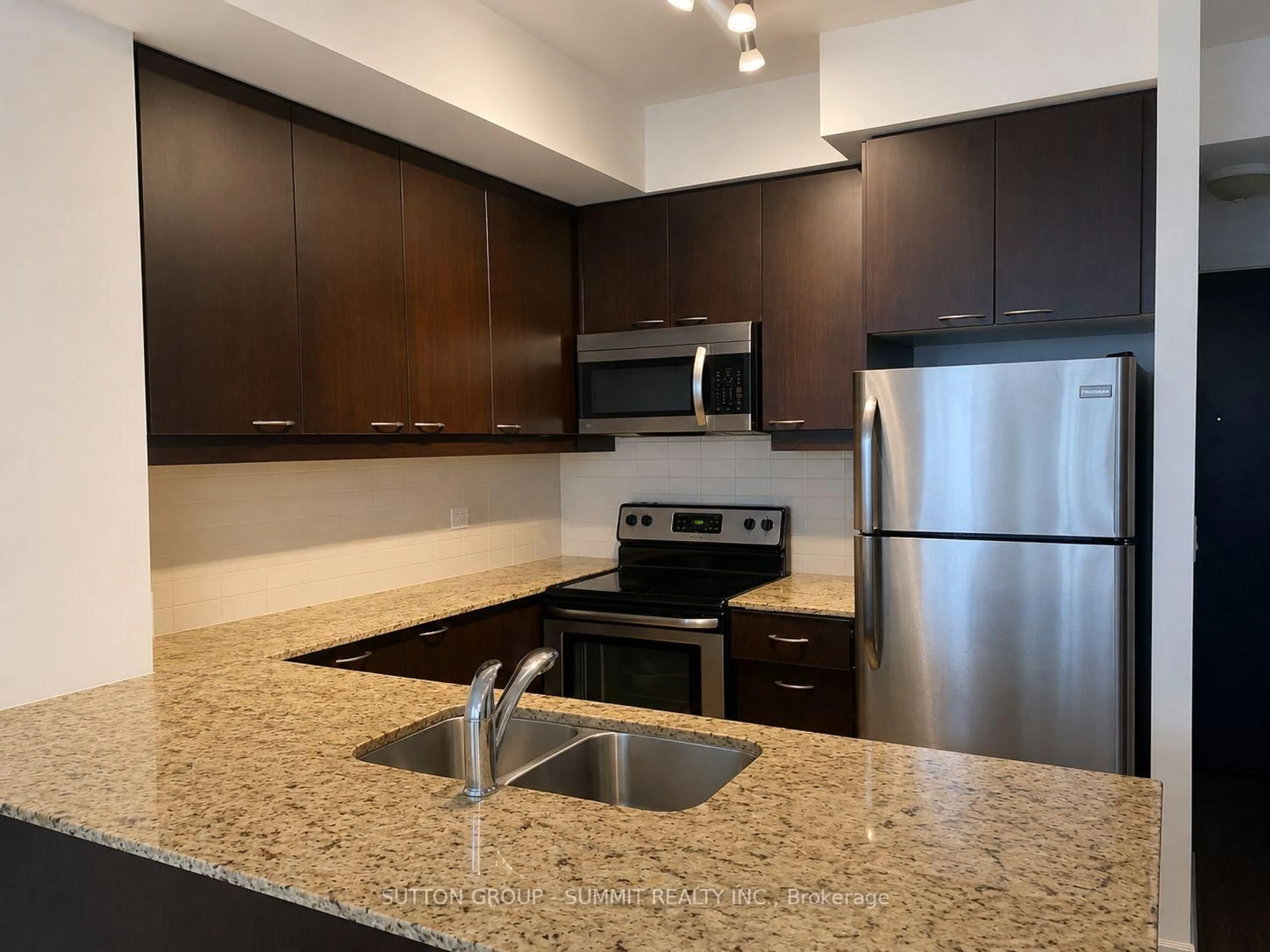 Standard kitchen, unknown for 385 PRINCE OF WALES Ave #2809, Mississauga Ontario L5B 0C6
