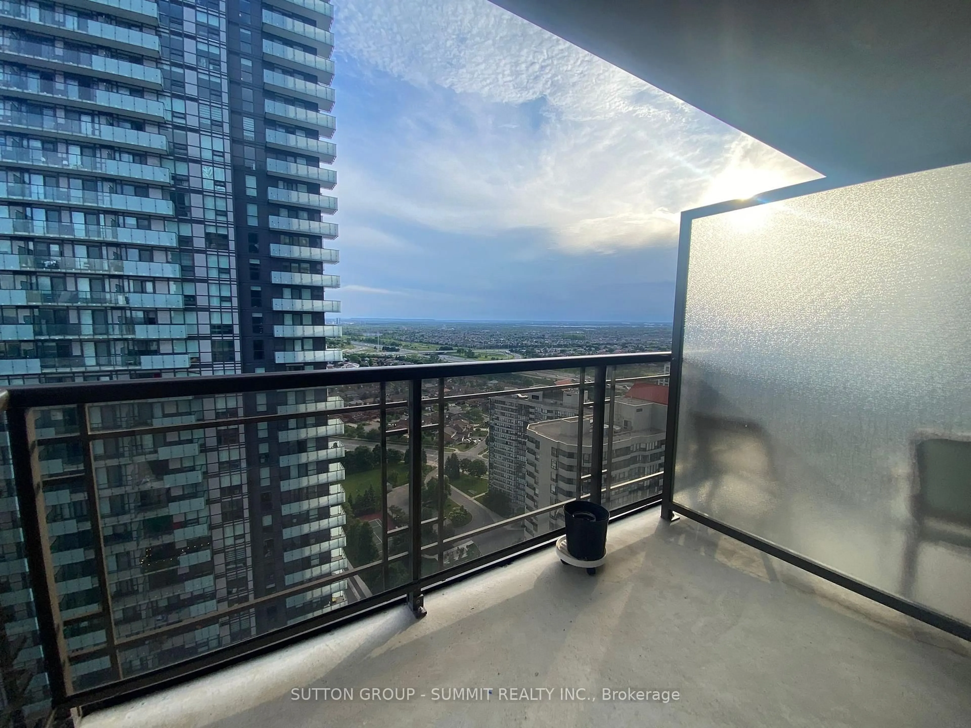 Balcony in the apartment, city buildings view from balcony for 385 PRINCE OF WALES Ave #2809, Mississauga Ontario L5B 0C6