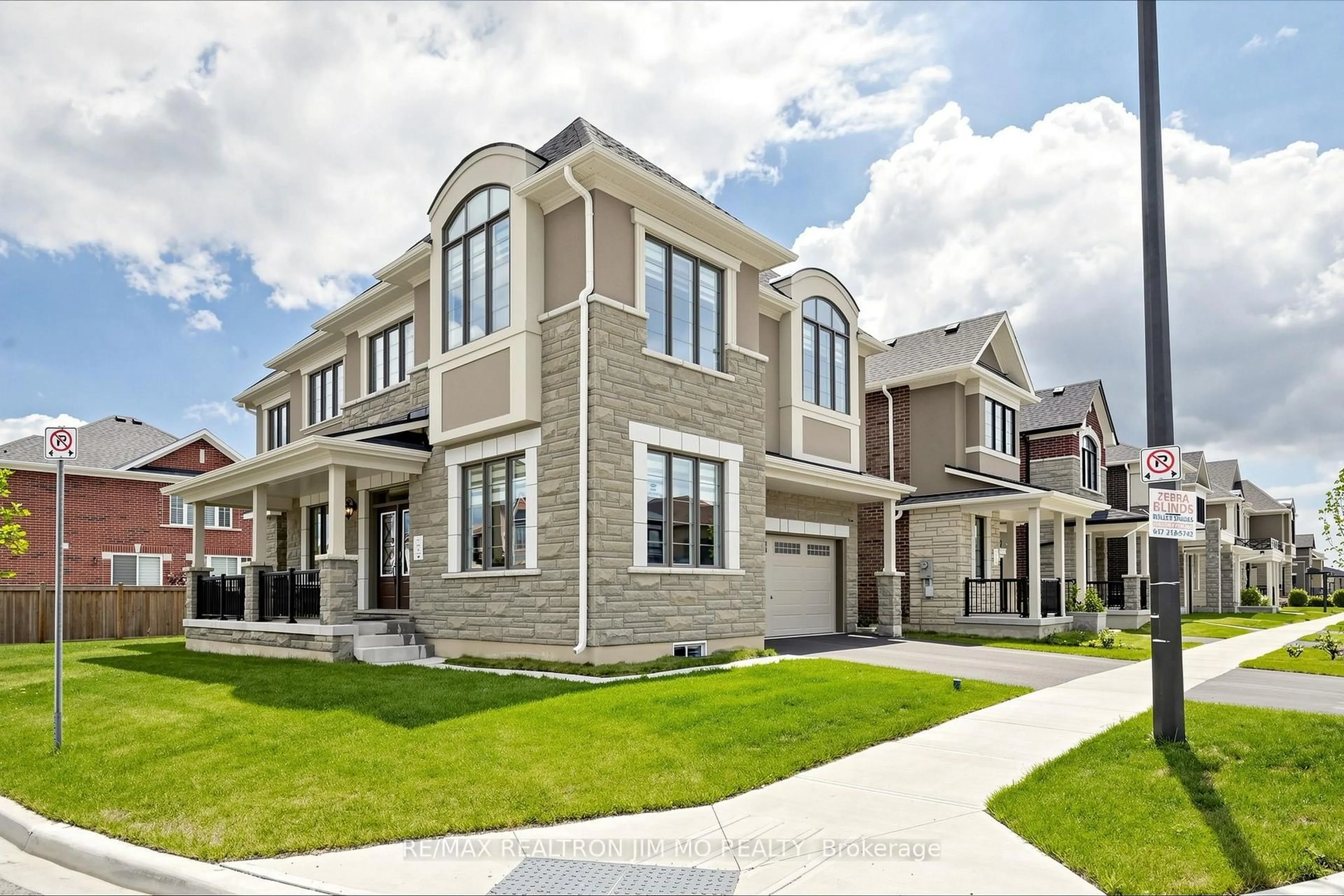 Unknown for 476 Kennedy Circ, Milton Ontario L9E 2C4