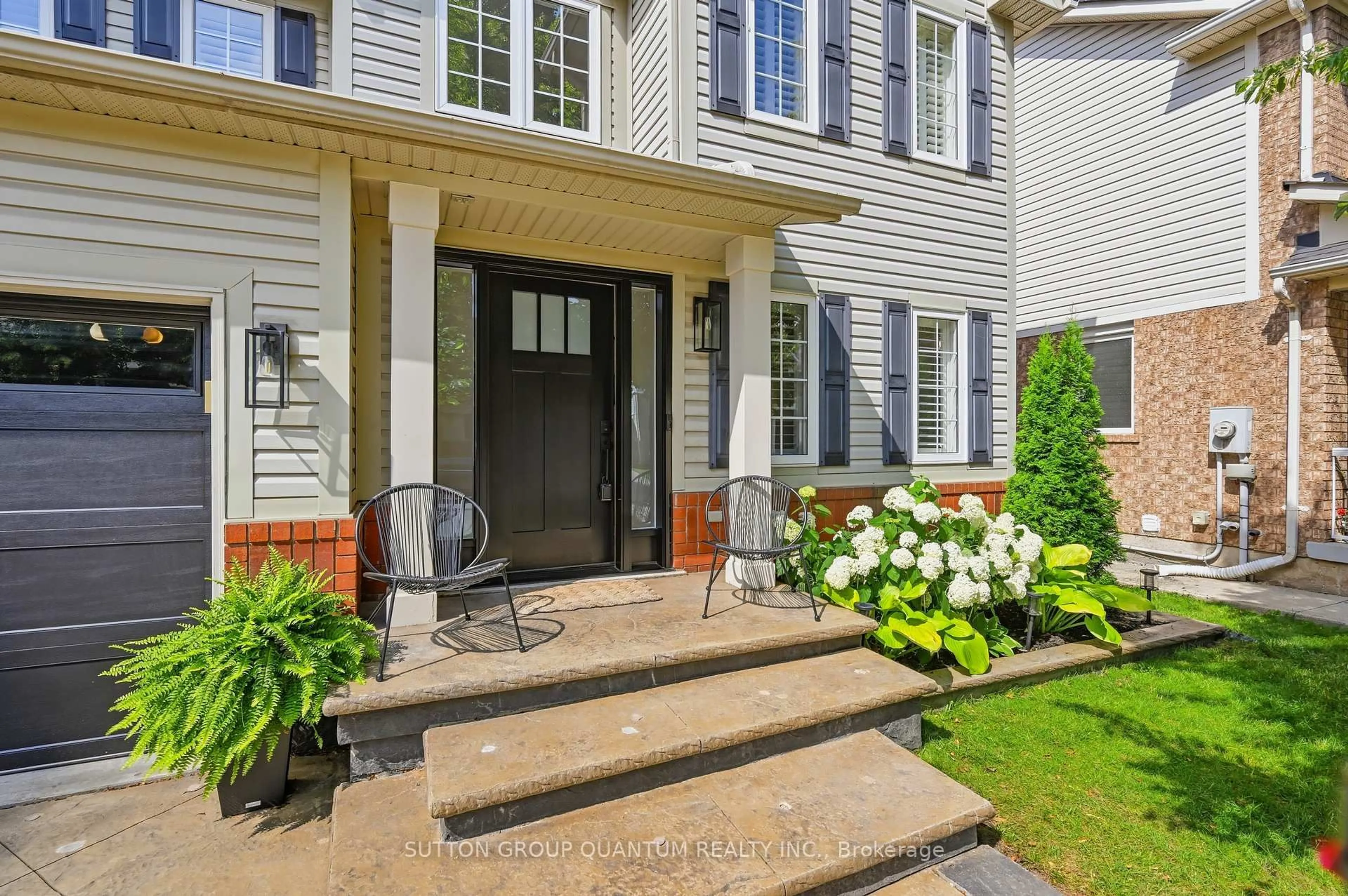Home with brick exterior material, street for 2245 Kenneth Cres, Burlington Ontario L7L 6T4