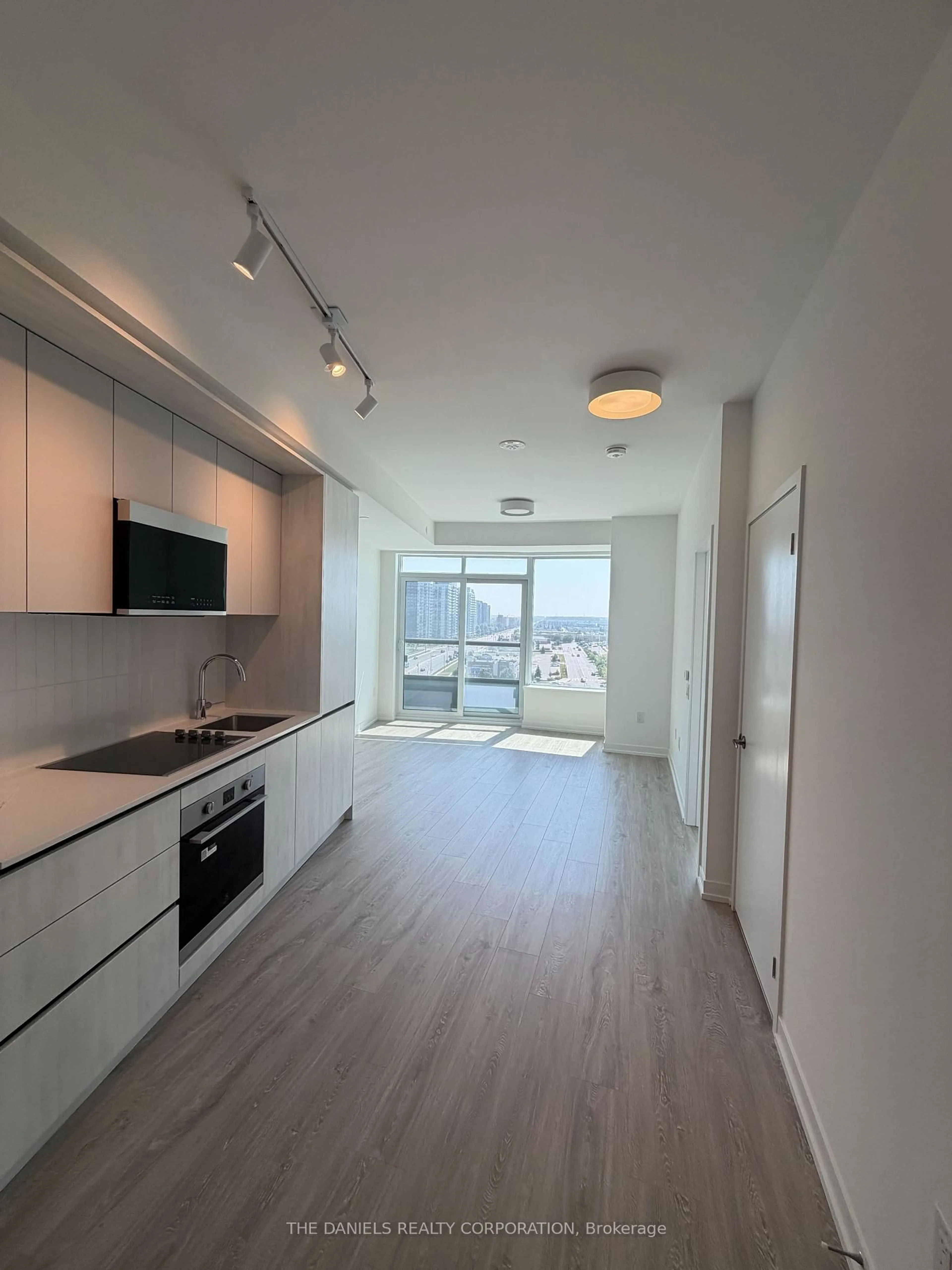 A pic of a room for 2485 Eglinton Ave #1222, Mississauga Ontario L5M 2T1