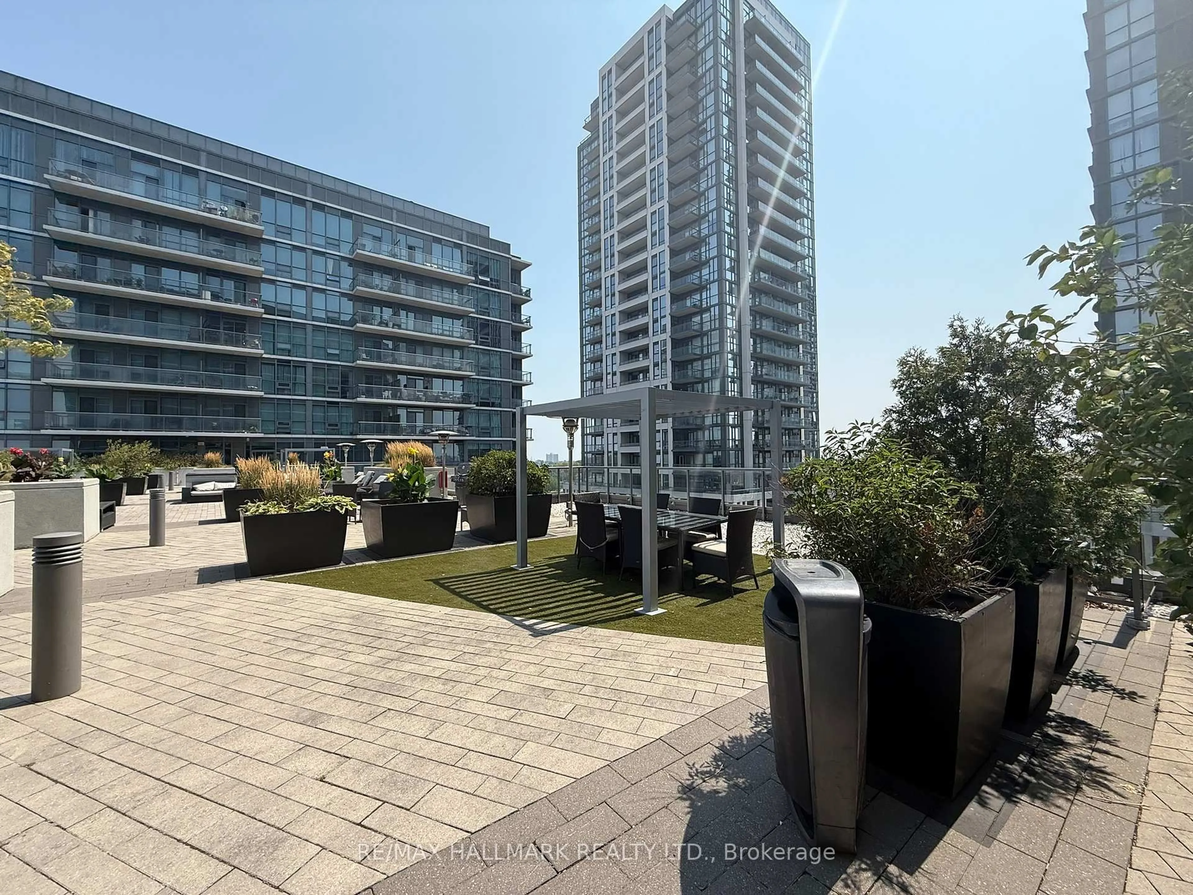 Unknown for 1185 The Queensway St #1211, Toronto Ontario M8Z 0C6