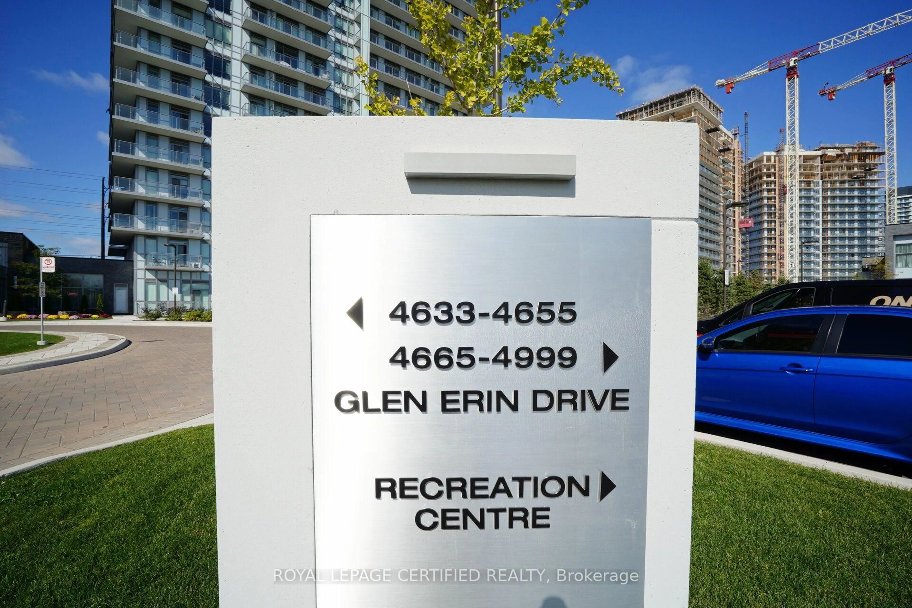 Unknown for 4633 Glen Erin Dr #710, Mississauga Ontario L5M 0Y6