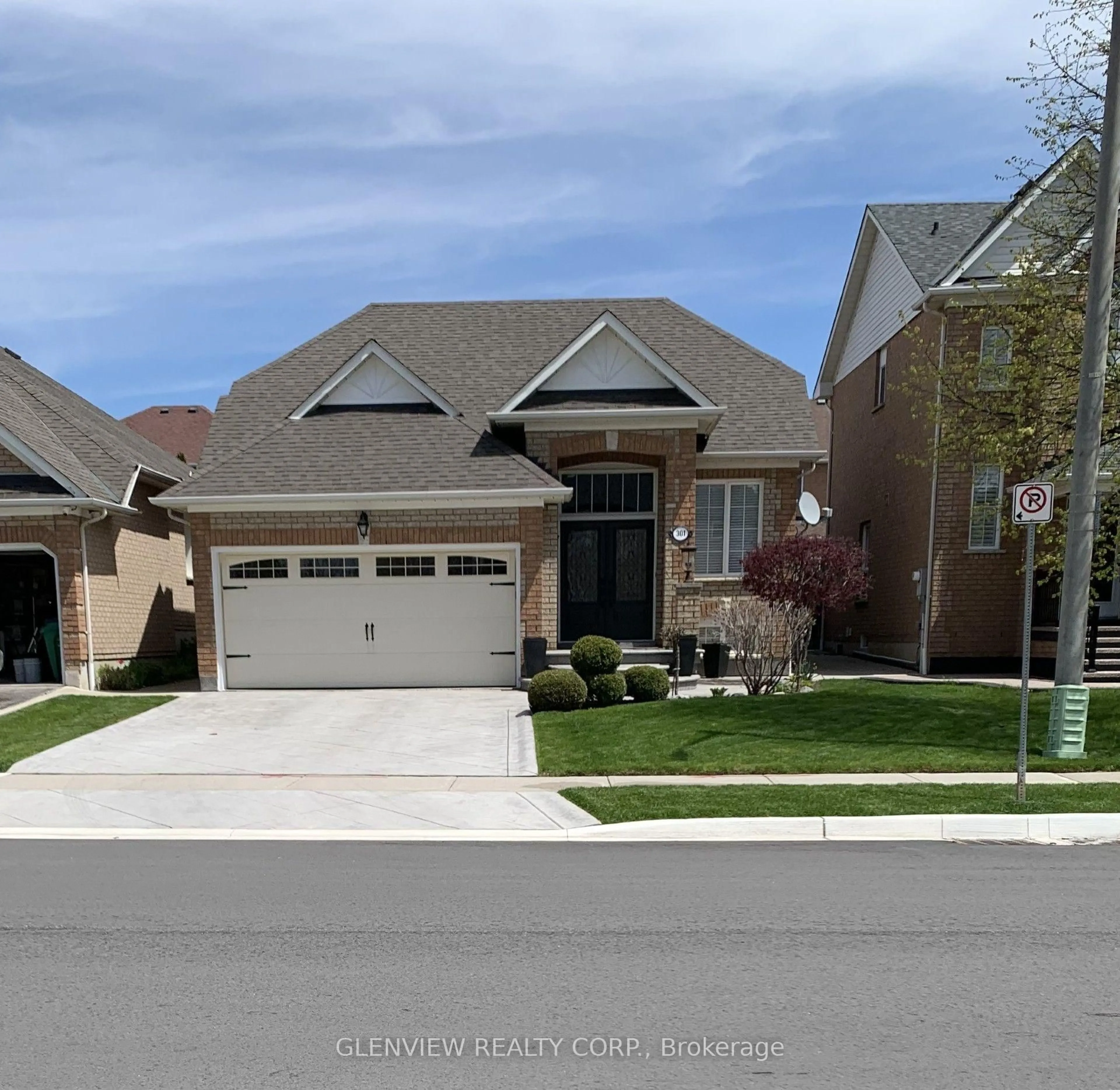 Unknown for 301 VAN KIRK Dr, Brampton Ontario L7A 1M3