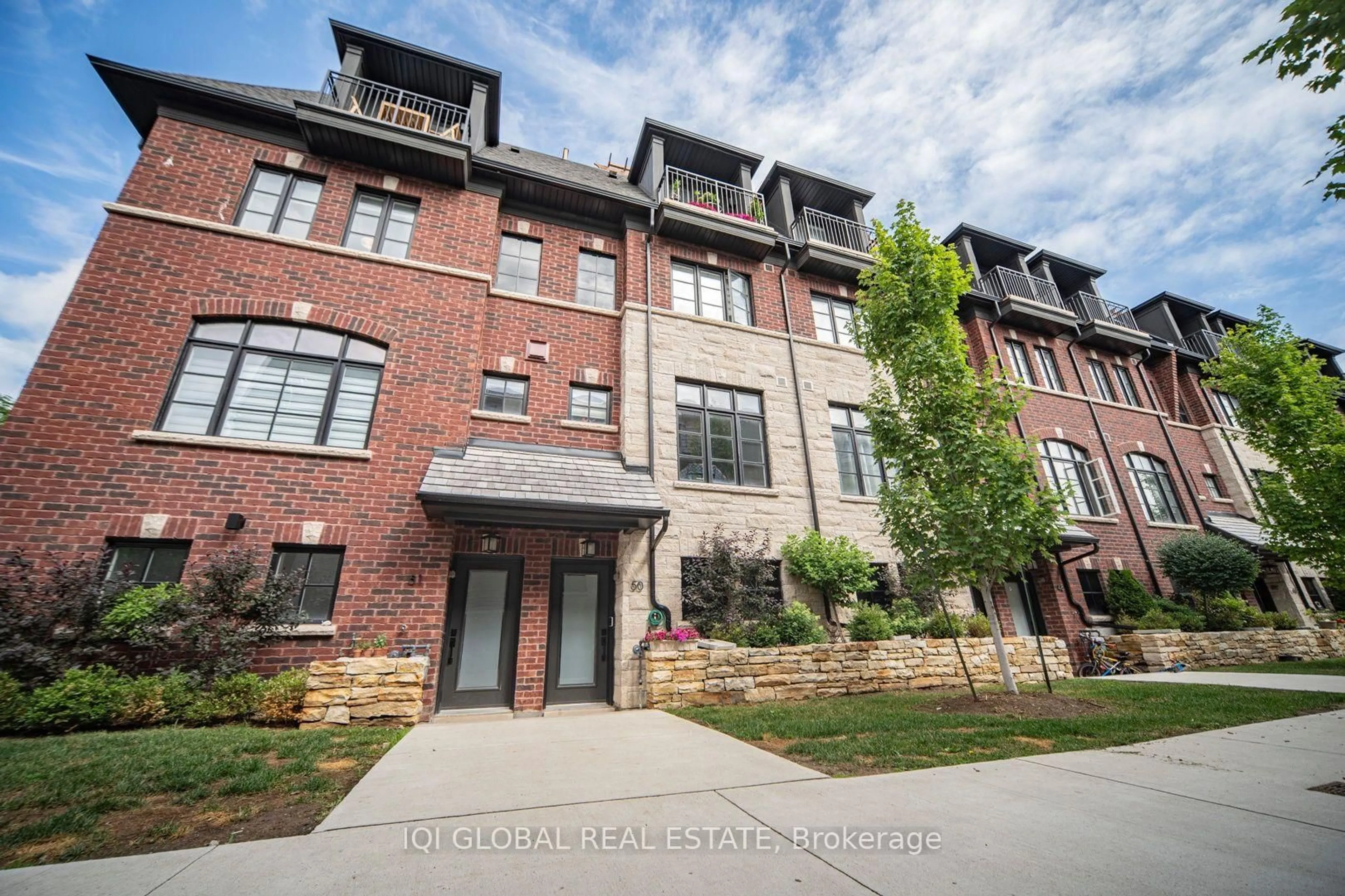 Home with brick exterior material, mountain view for 30 Lunar Cres #50, Mississauga Ontario L5M 2P6