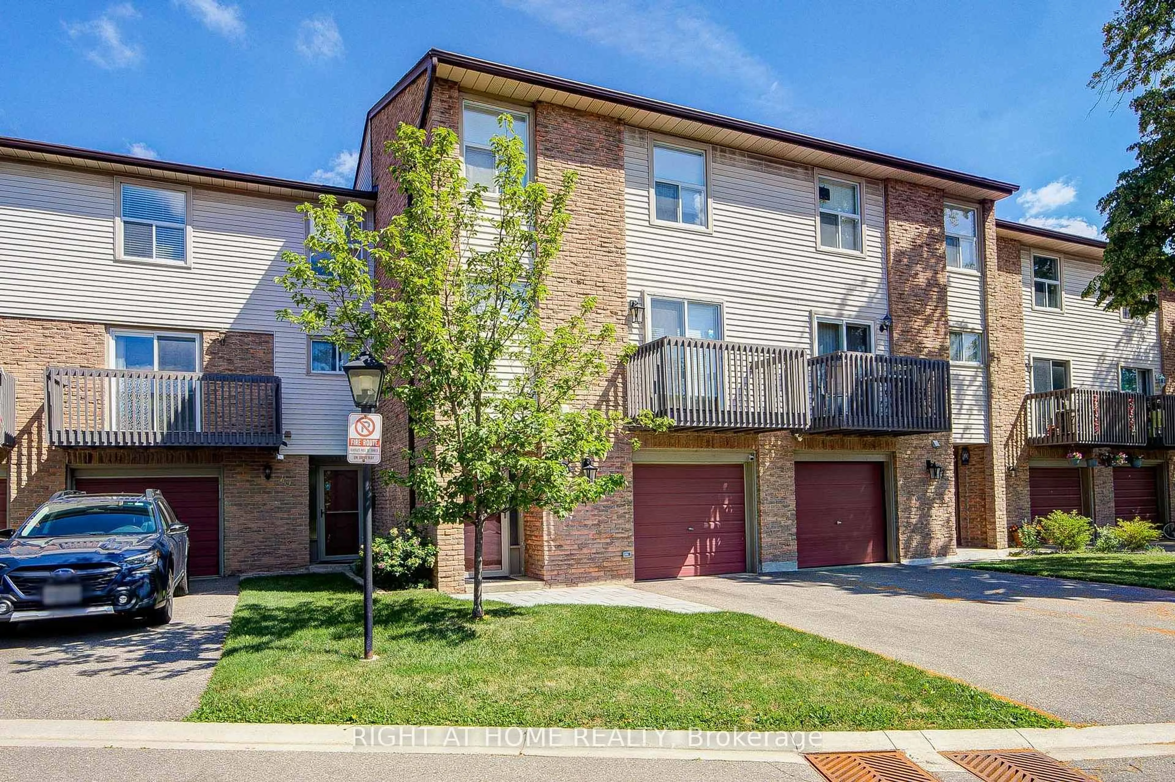 Unknown for 6100 Montevideo Rd #48, Mississauga Ontario L5N 2N8