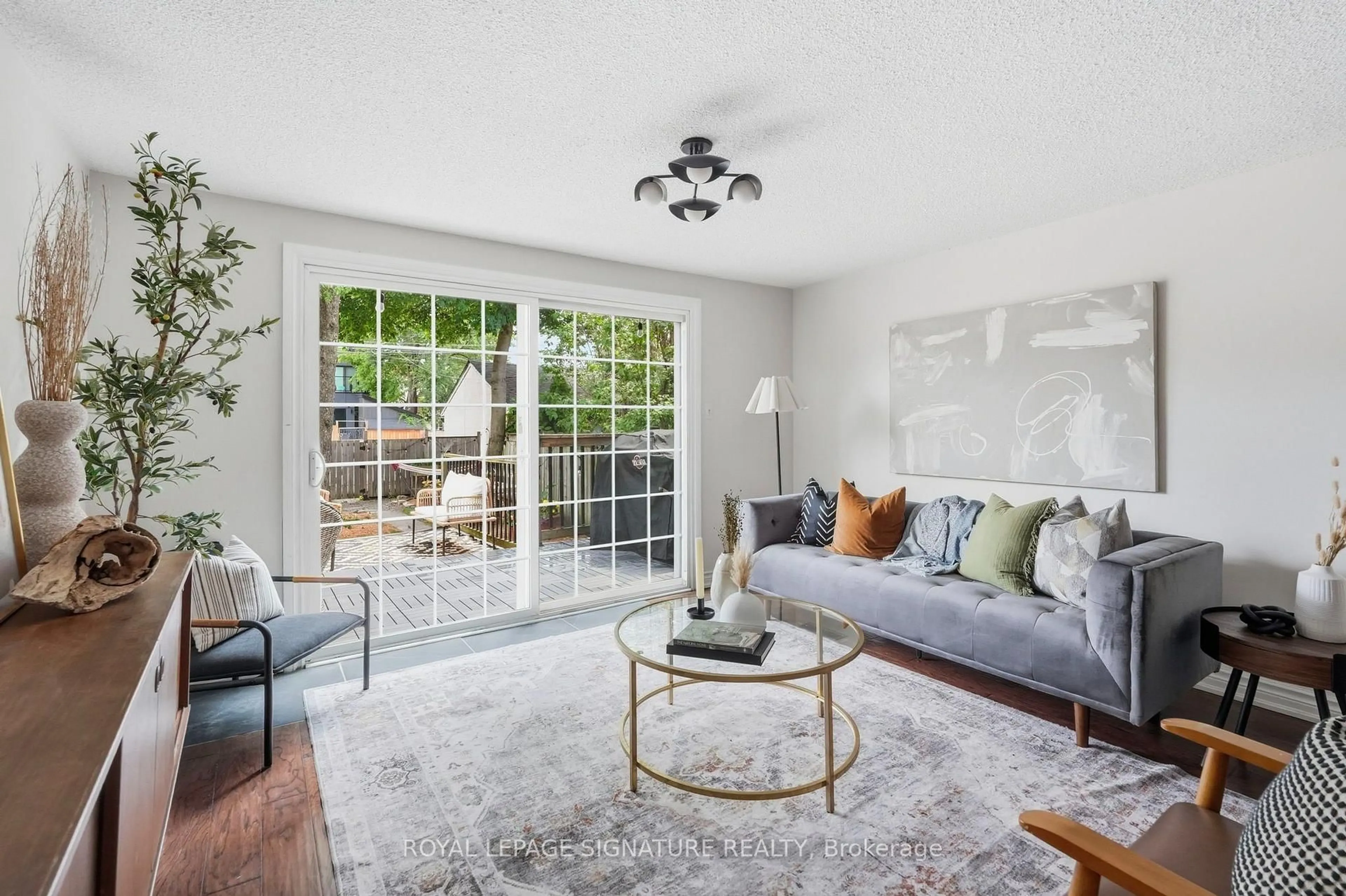 Living room with furniture, unknown for 497 Salem Ave, Toronto Ontario M6H 3C9