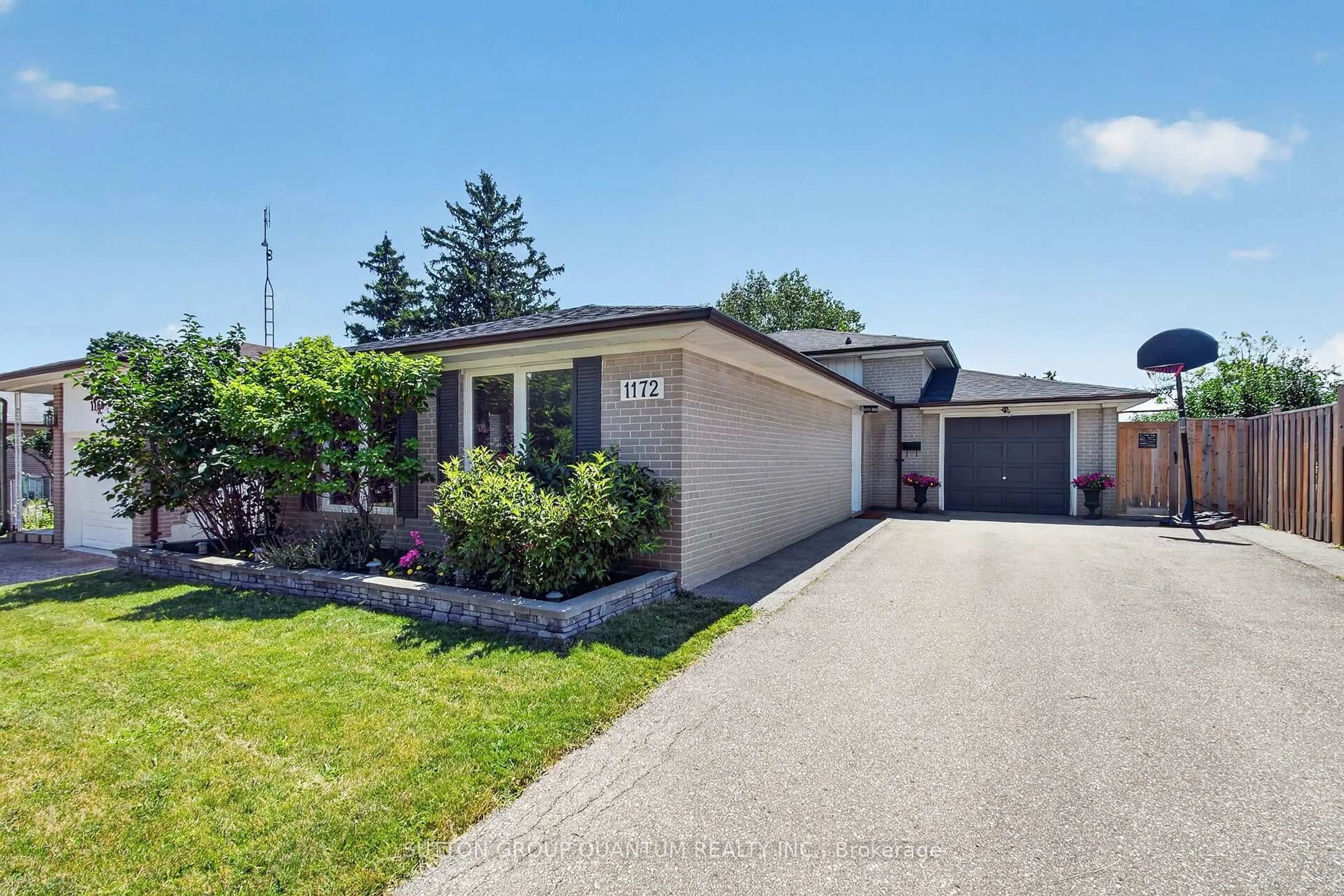 Unknown for 1172 Chada Ave, Mississauga Ontario L5C 1P9