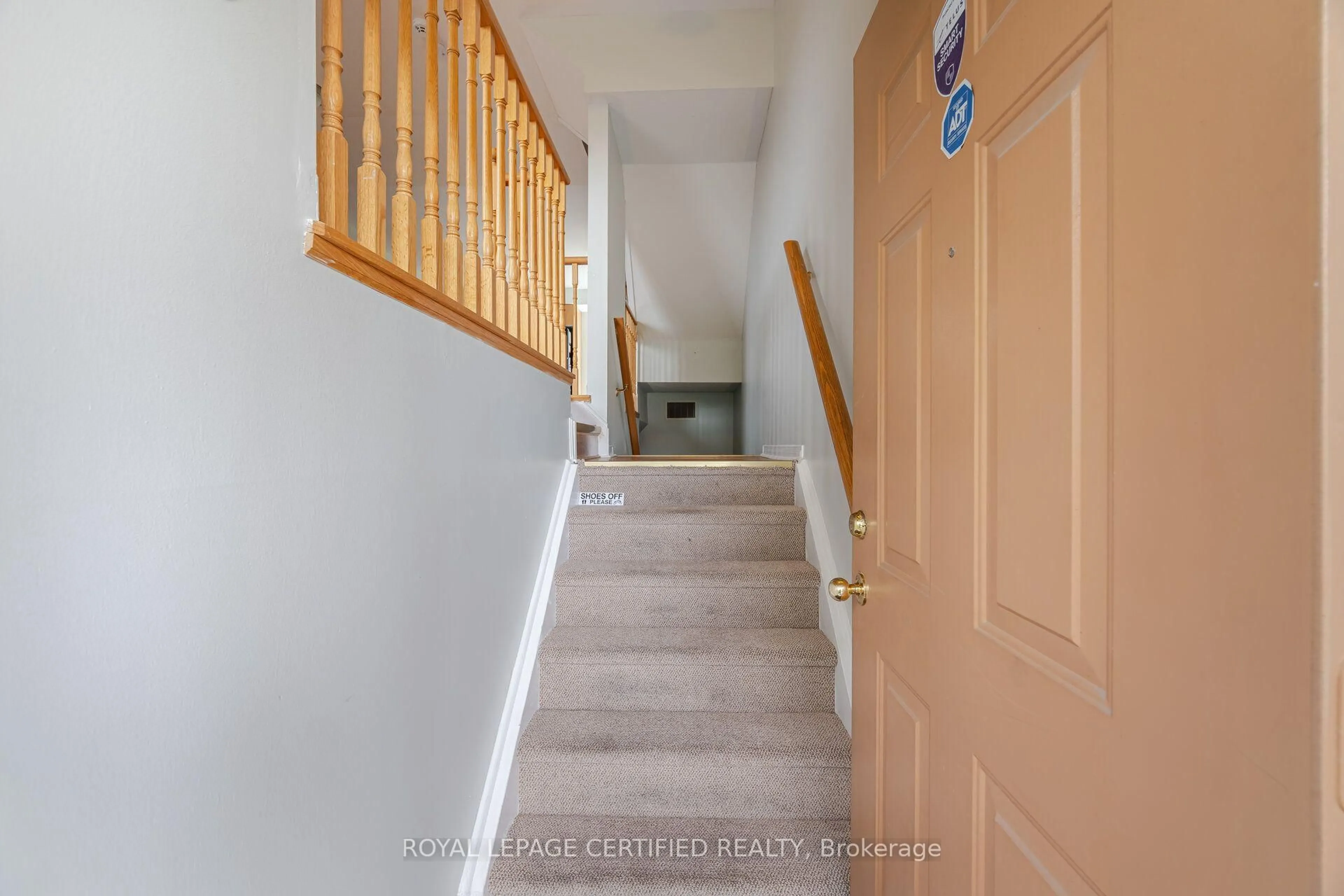 Unknown for 4861 Half Moon Grve #16, Mississauga Ontario L5M 8C7