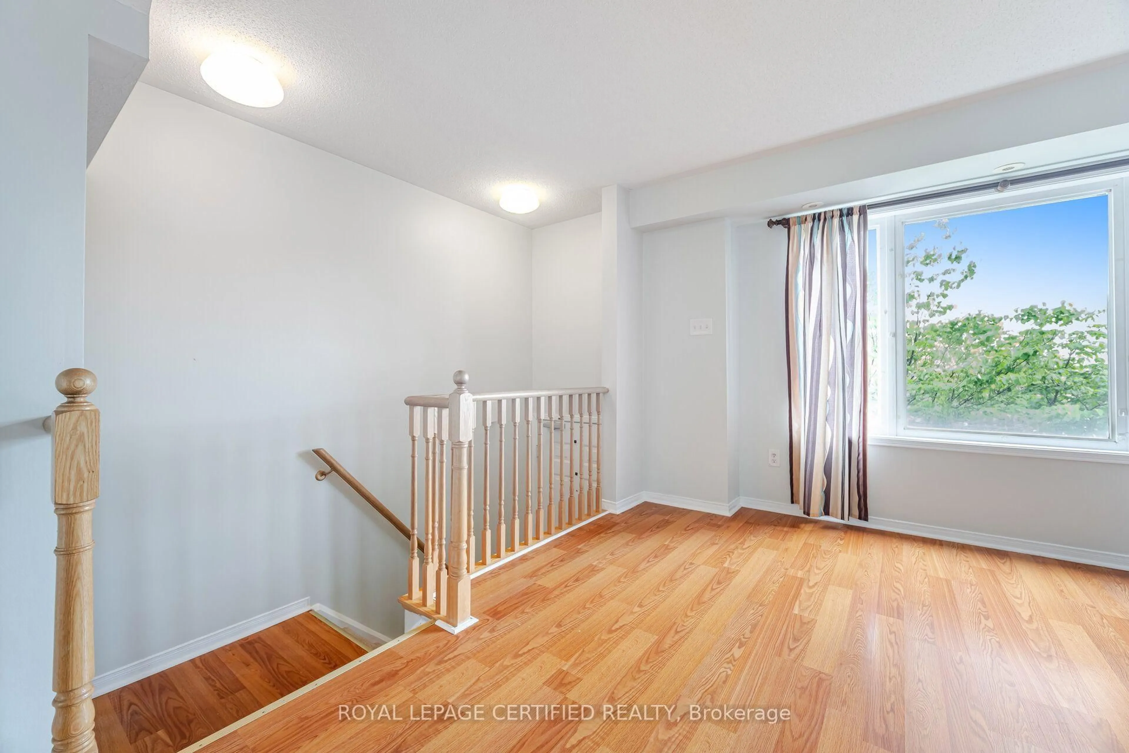 Unknown for 4861 Half Moon Grve #16, Mississauga Ontario L5M 8C7