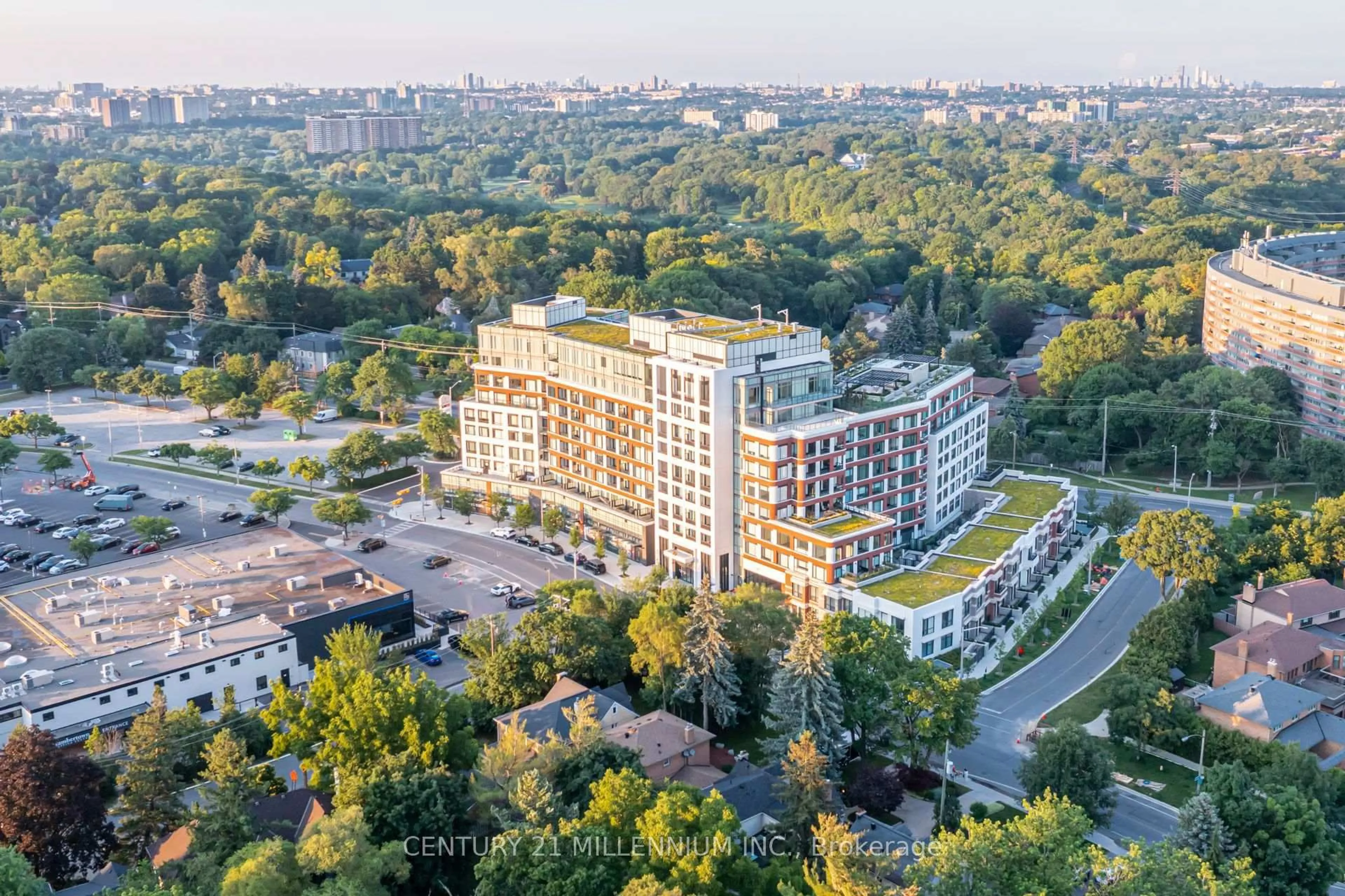 A pic from outside/outdoor area/front of a property/back of a property/a pic from drone, city buildings view from balcony for 259 The Kingsway #305, Toronto Ontario M9A 4B1