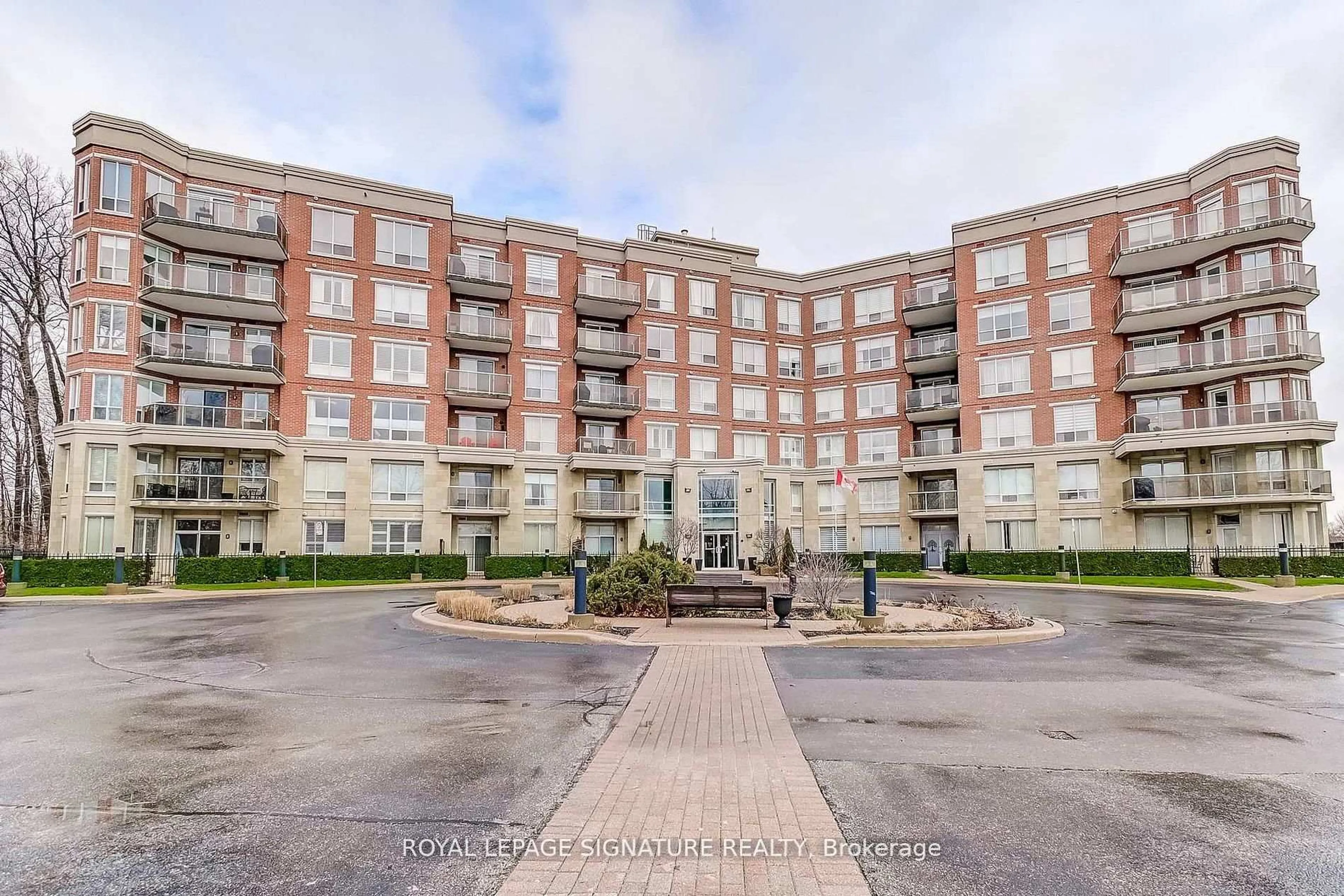 A pic from outside/outdoor area/front of a property/back of a property/a pic from drone, unknown for 483 Faith Dr #301, Mississauga Ontario L5R 0A1