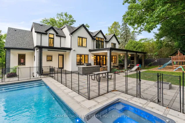 231 Wedgewood Dr, Oakville 4