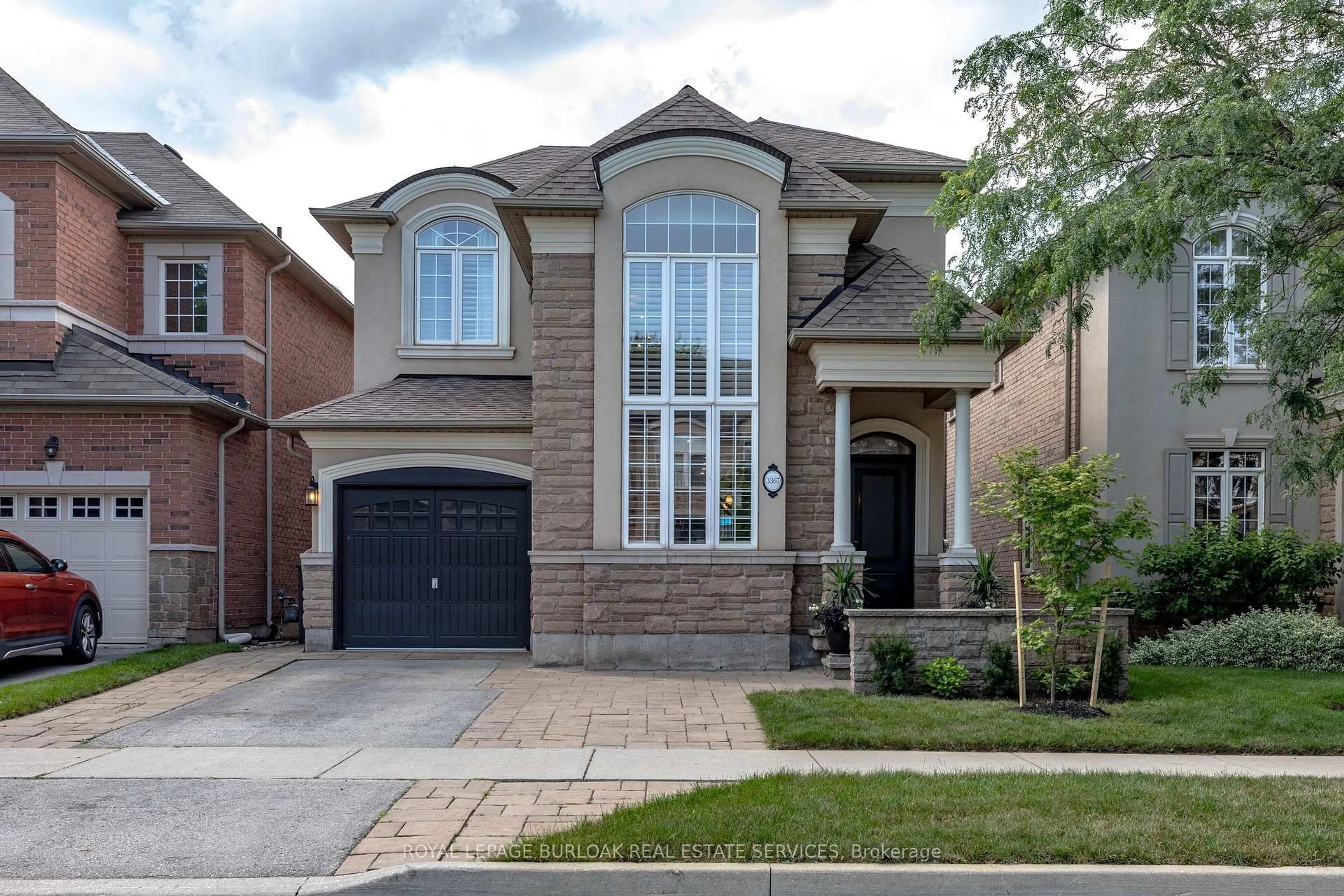 Home with brick exterior material, street for 3367 Whilabout Terr, Oakville Ontario L6L 0A8