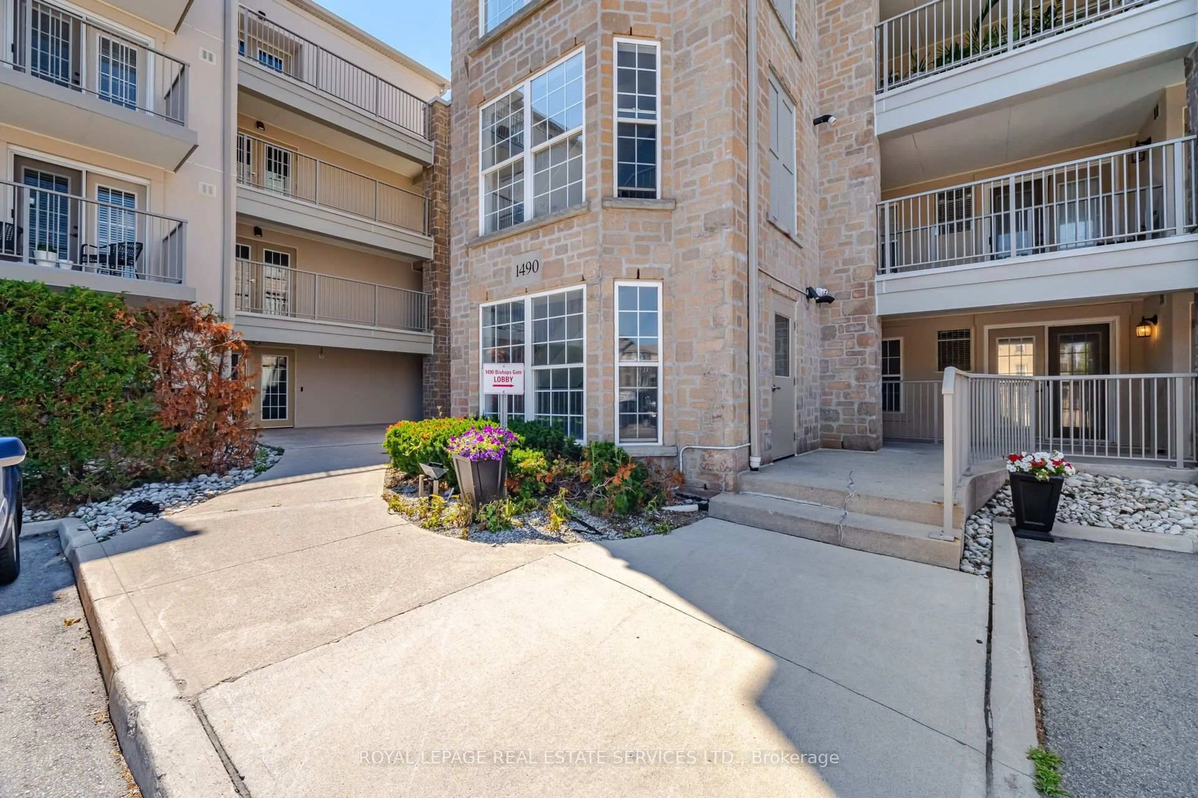 Unknown for 1490 Bishops Gate #209, Oakville Ontario L6M 4N3