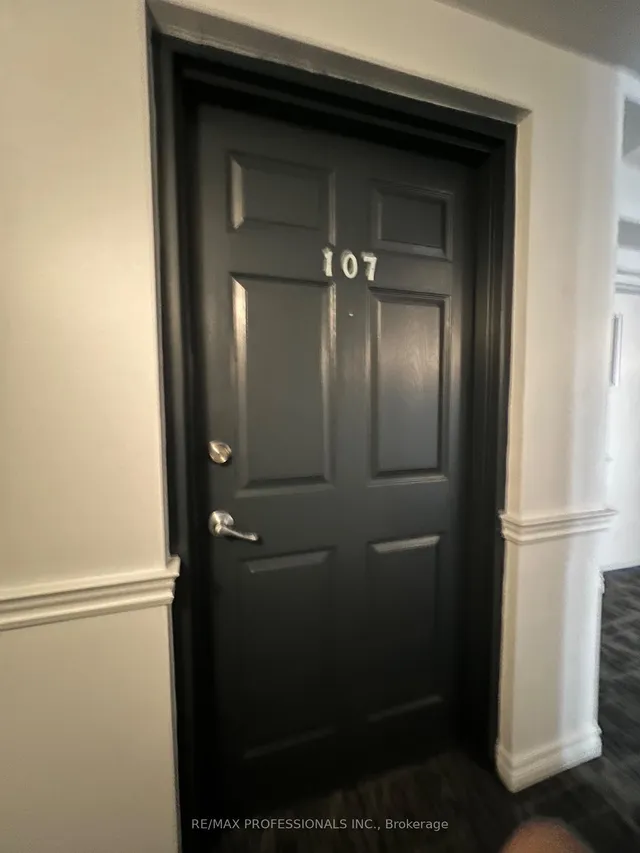 1390 Main St #107, Milton 5