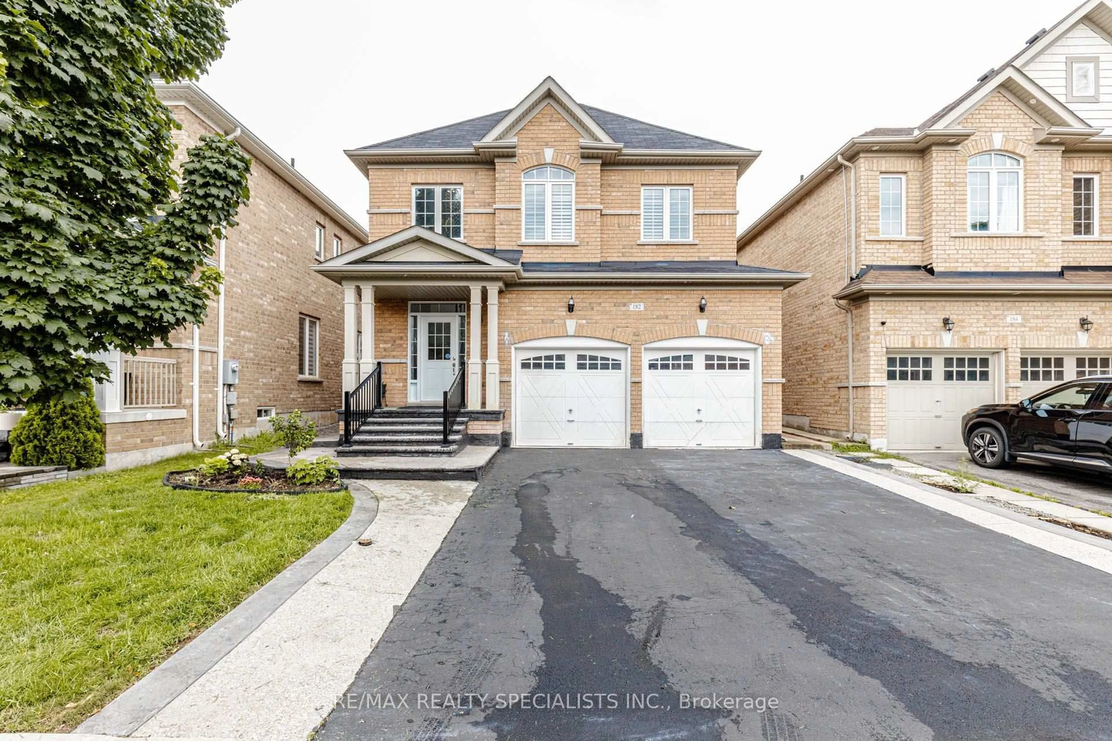 Home with brick exterior material, street for 182 Allegro Dr, Brampton Ontario L6Y 5Y6