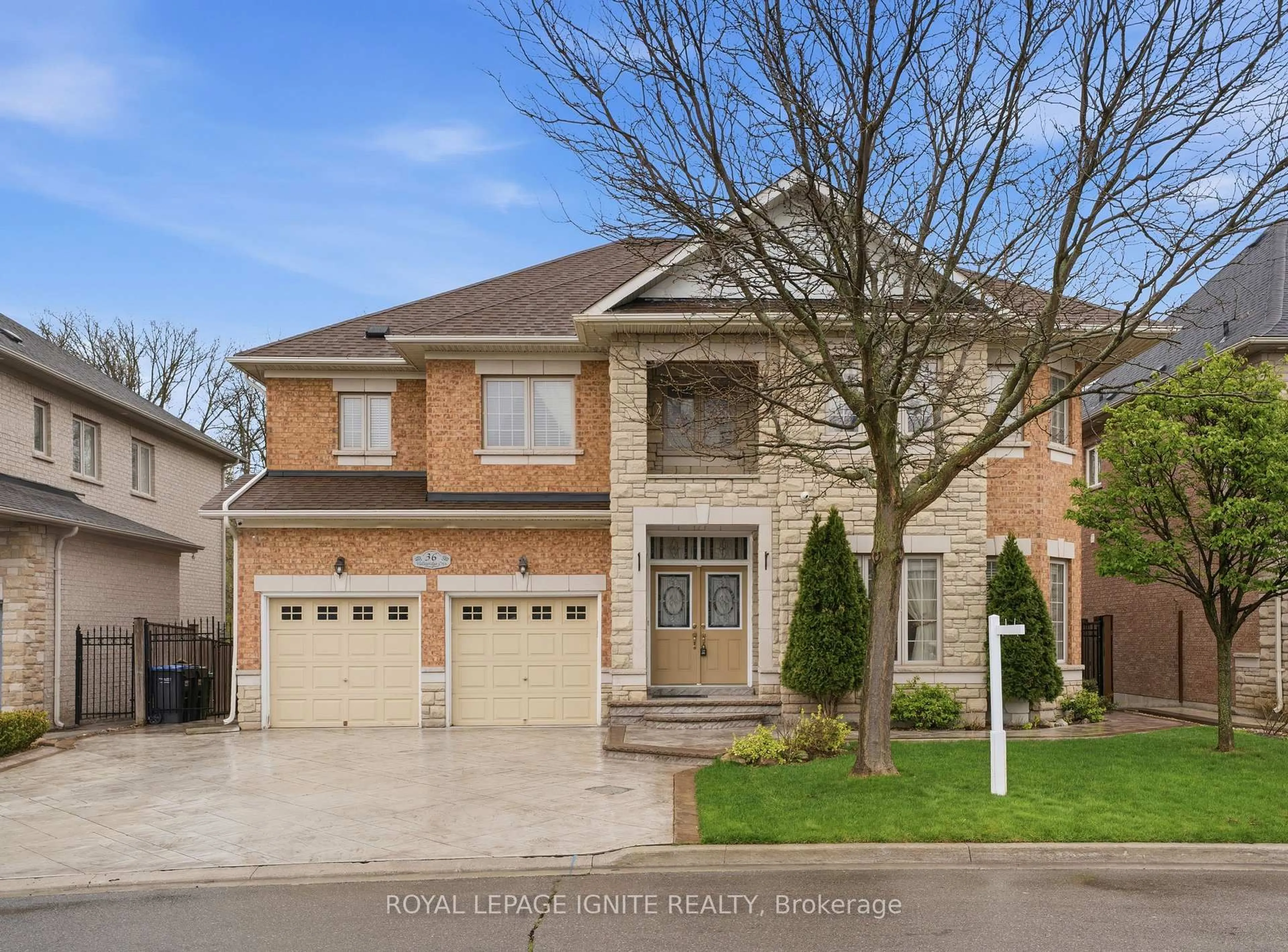 Home with brick exterior material, street for 36 Valleyridge Cres, Brampton Ontario L6P 2C8