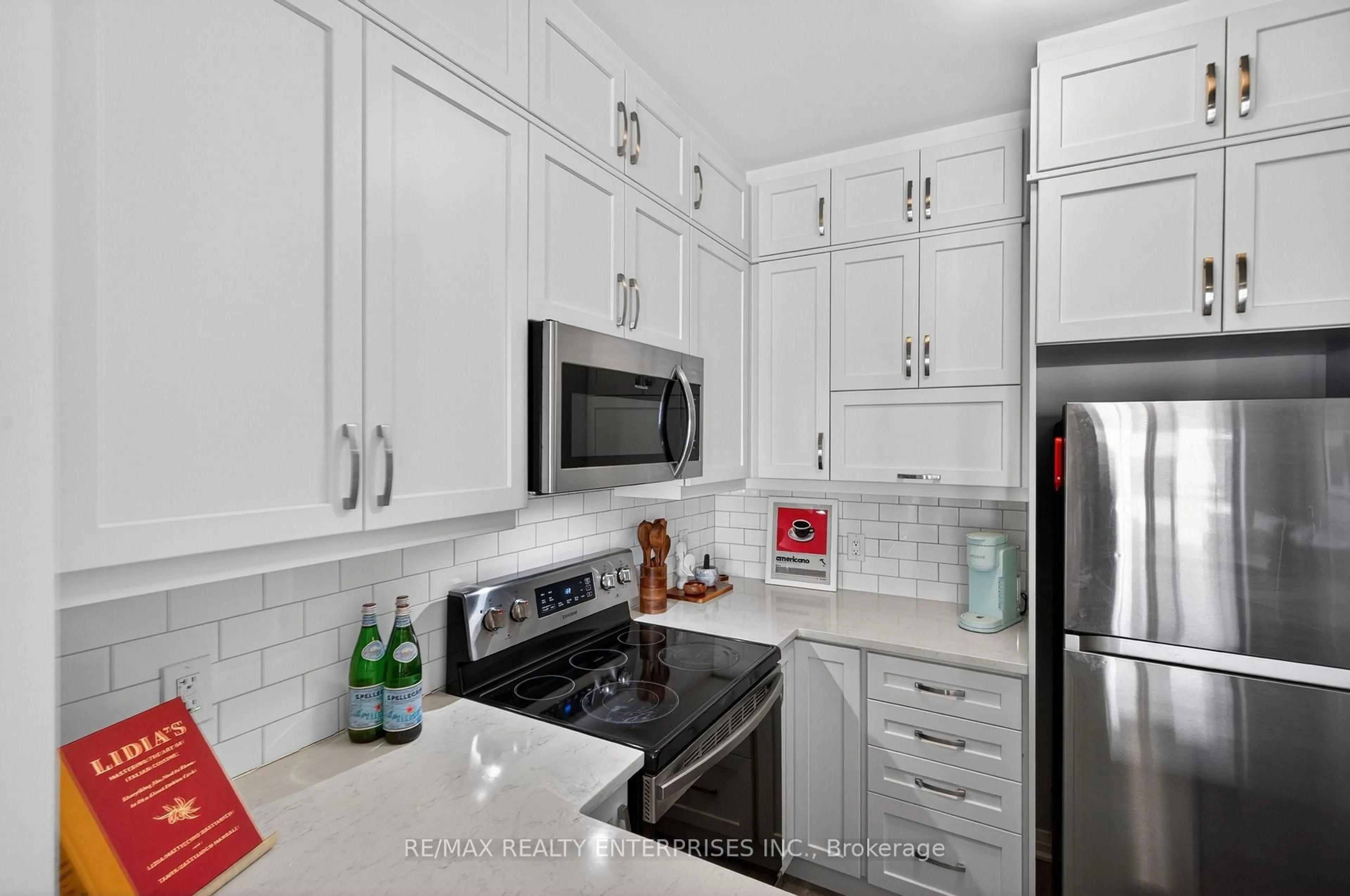 Unknown for 102 Grovewood Common #510, Oakville Ontario L9H 0X2