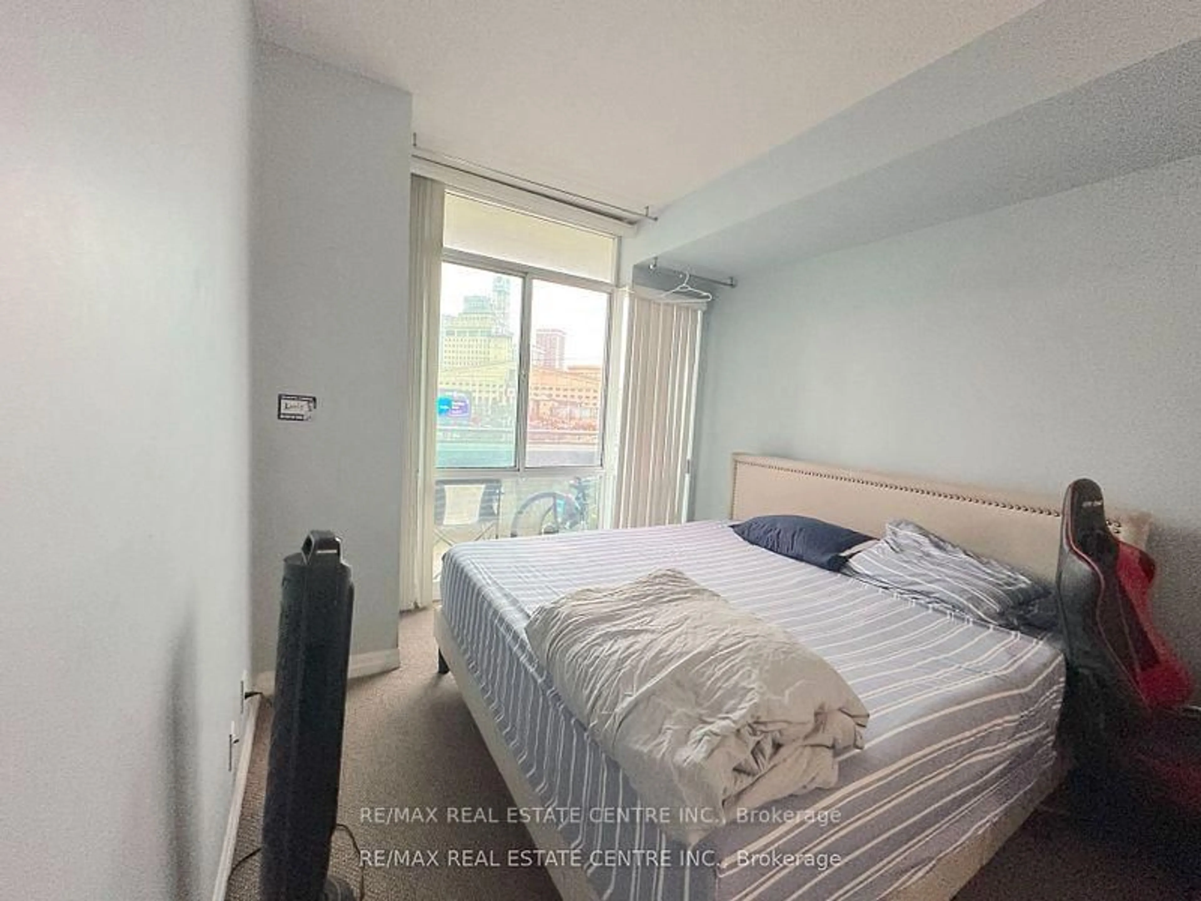 A pic of a room for 3939 Duke Of York Blvd #301, Mississauga Ontario L5B 4N2