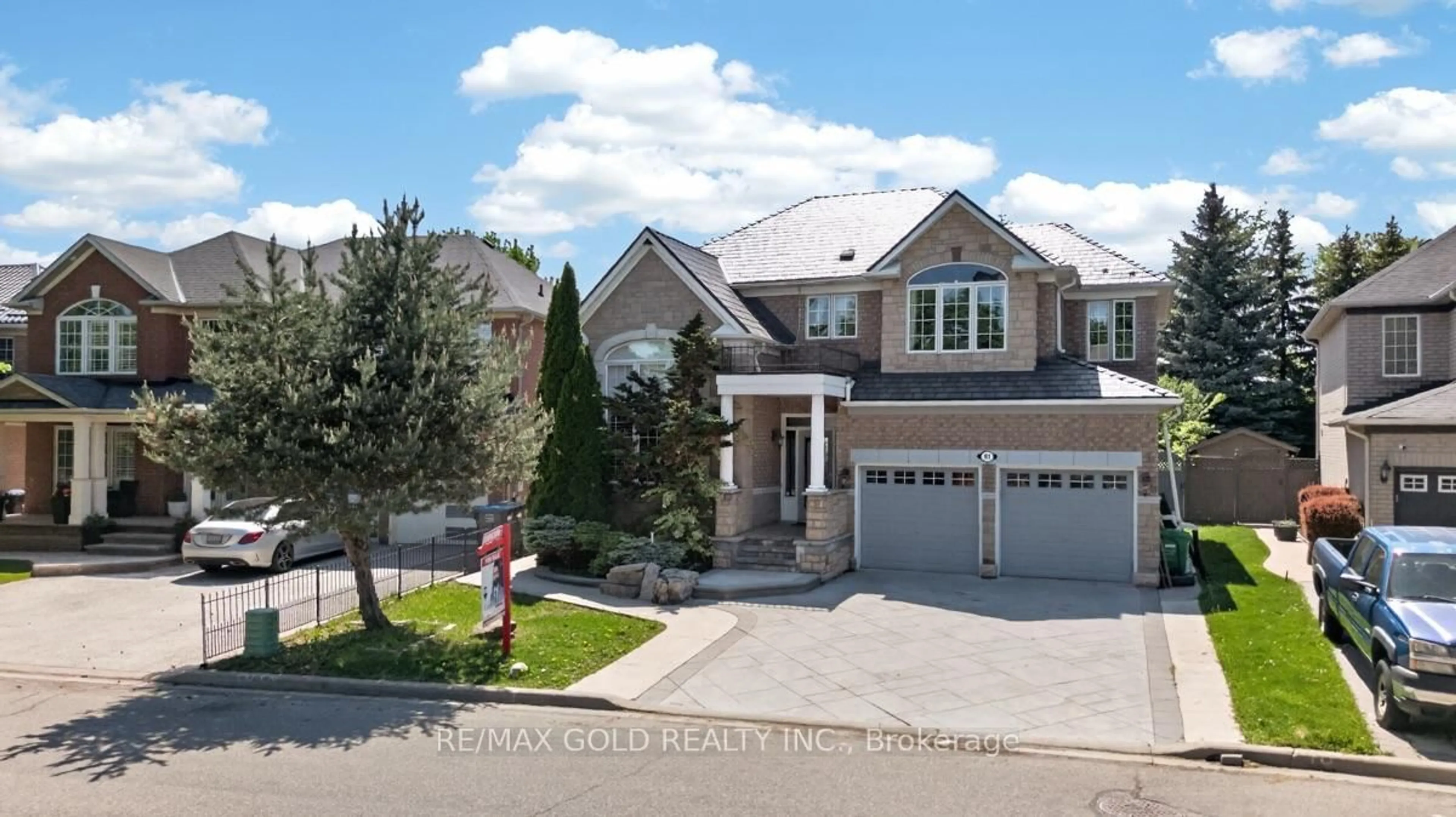 Home with brick exterior material, street for 61 Whitwell Dr, Brampton Ontario L6P 1E5