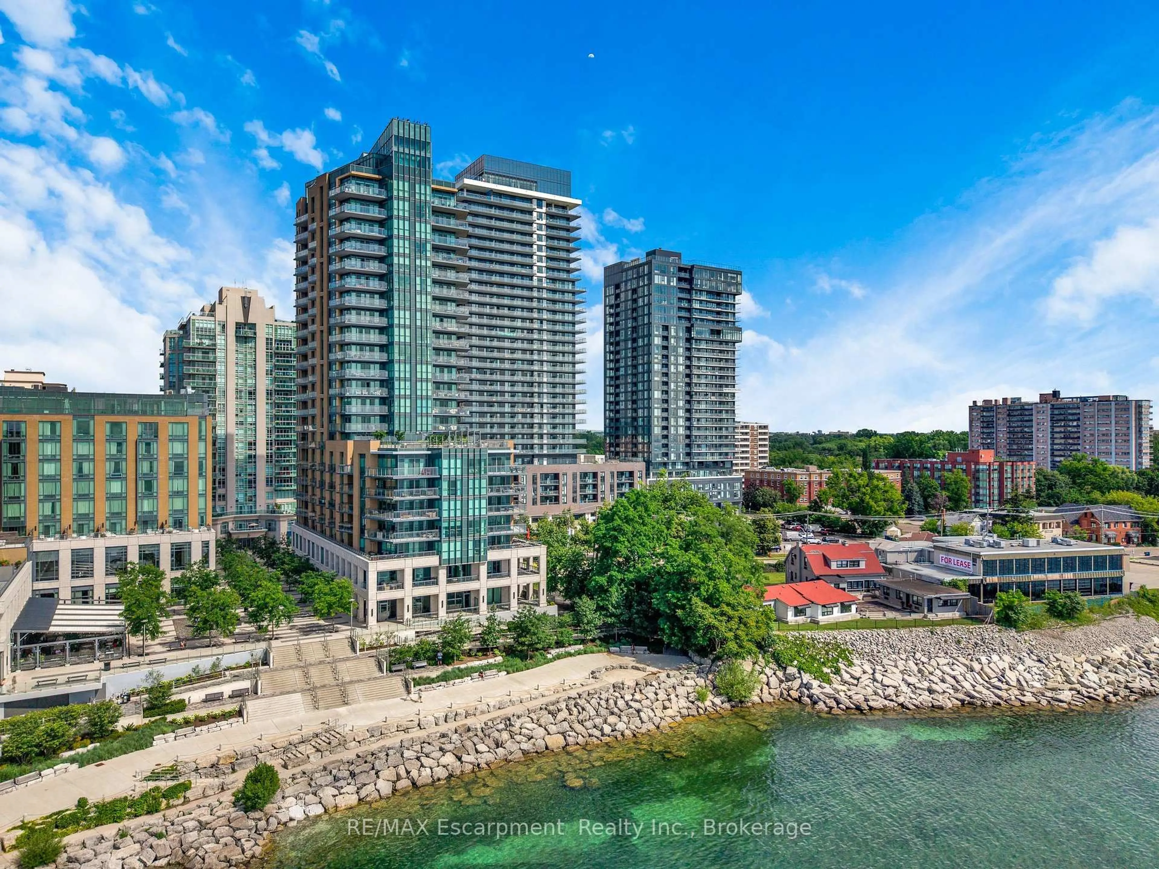 A pic from outside/outdoor area/front of a property/back of a property/a pic from drone, water/lake/river/ocean view for 2060 Lakeshore Rd #605, Burlington Ontario L7R 0G2