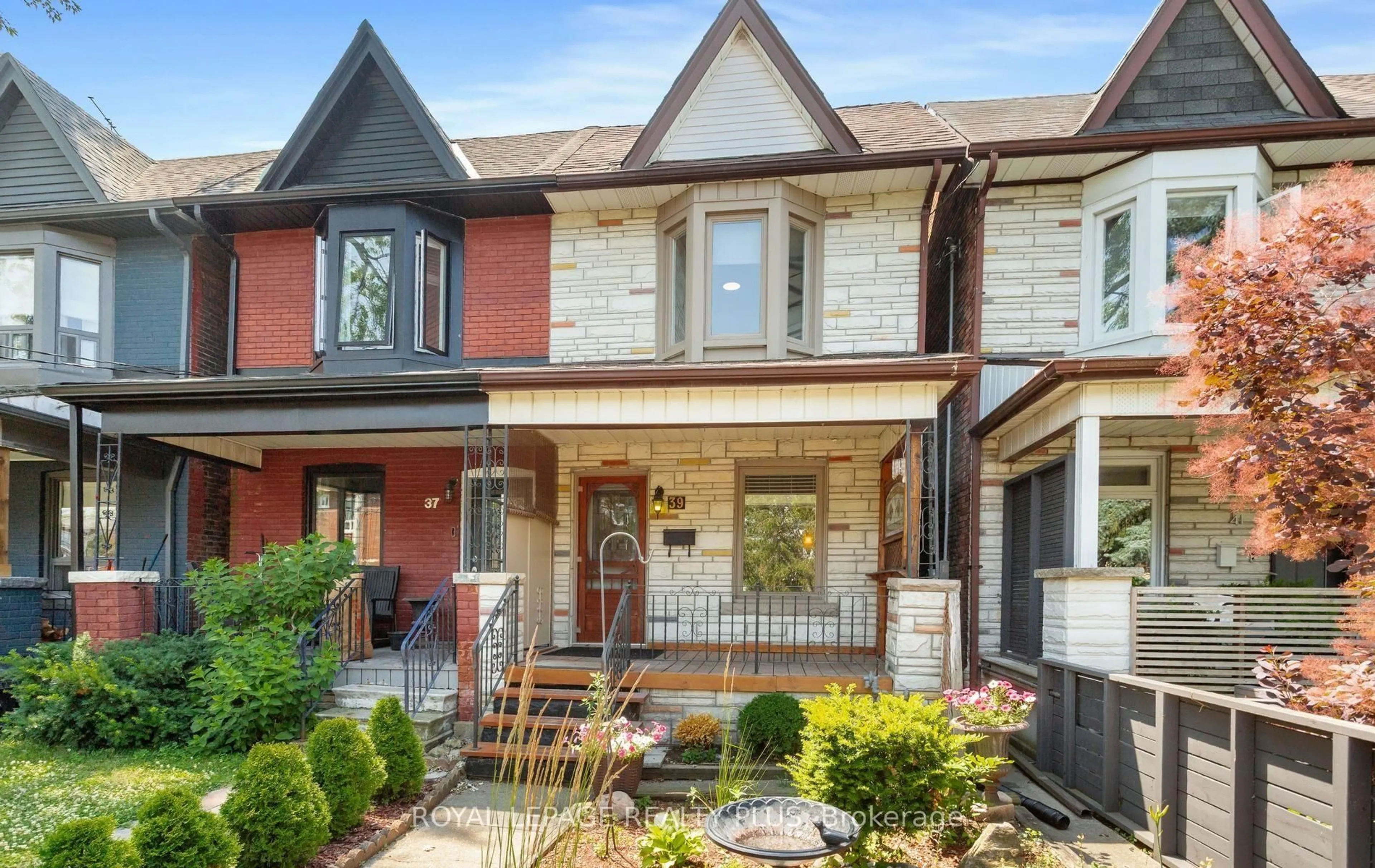 Home with brick exterior material, street for 39 Maria St, Toronto Ontario M6P 1W1