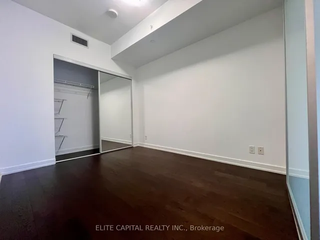2212 Lake Shore Blvd #512, Toronto 5
