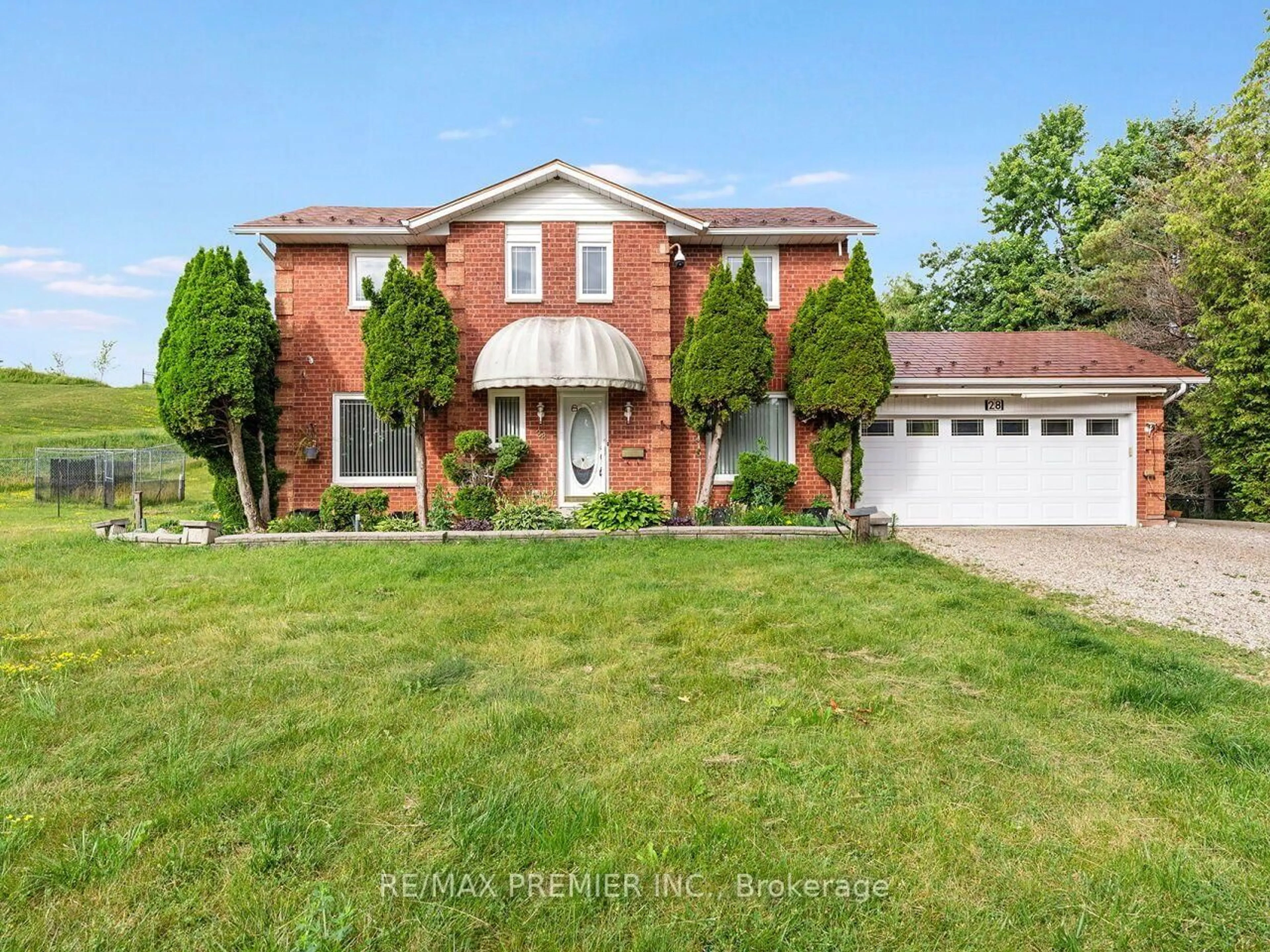 Home with brick exterior material, street for 28 Emeline St, Caledon Ontario L7K 0C7
